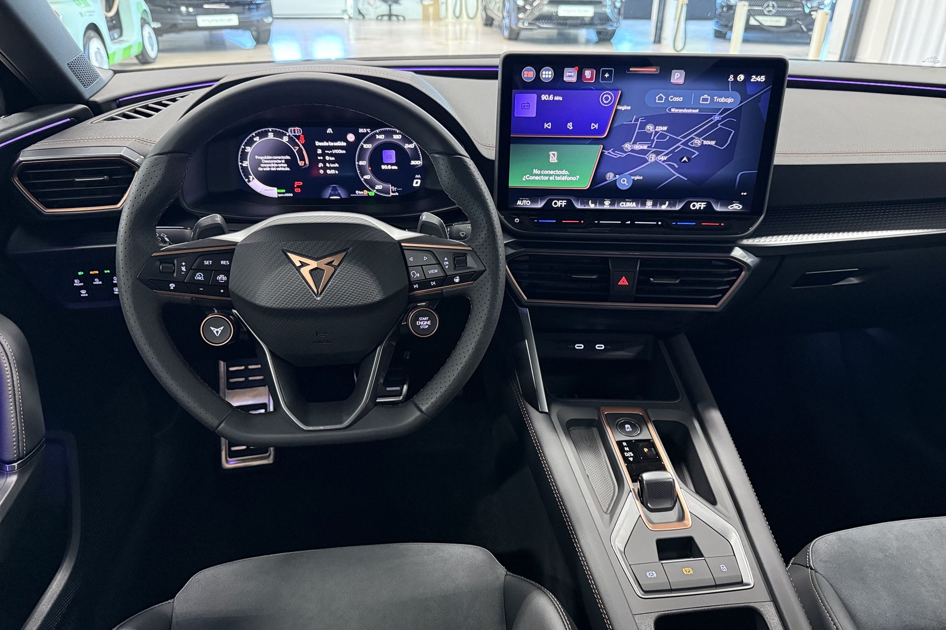 Vehicle gallery image 16