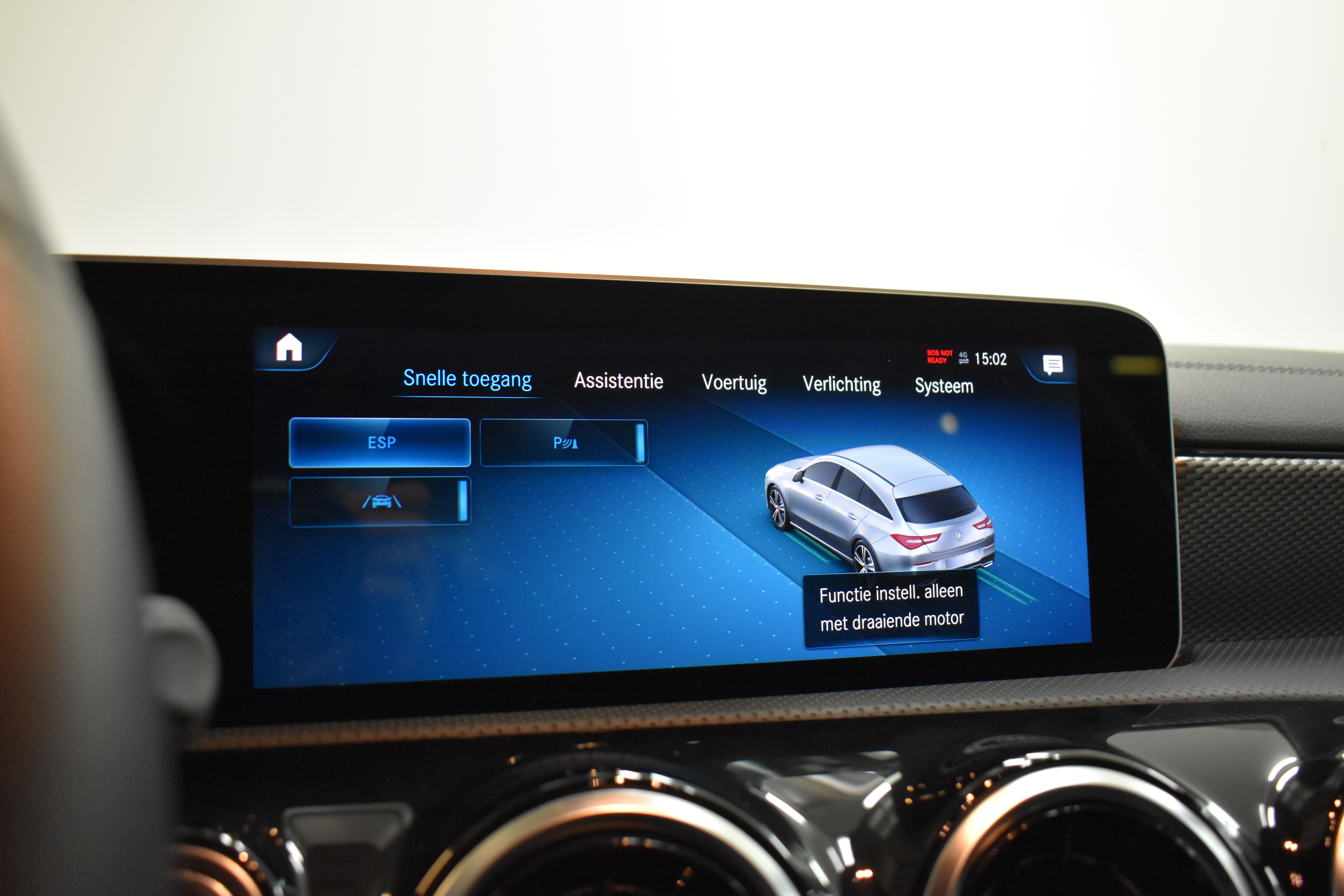 Vehicle gallery image 24