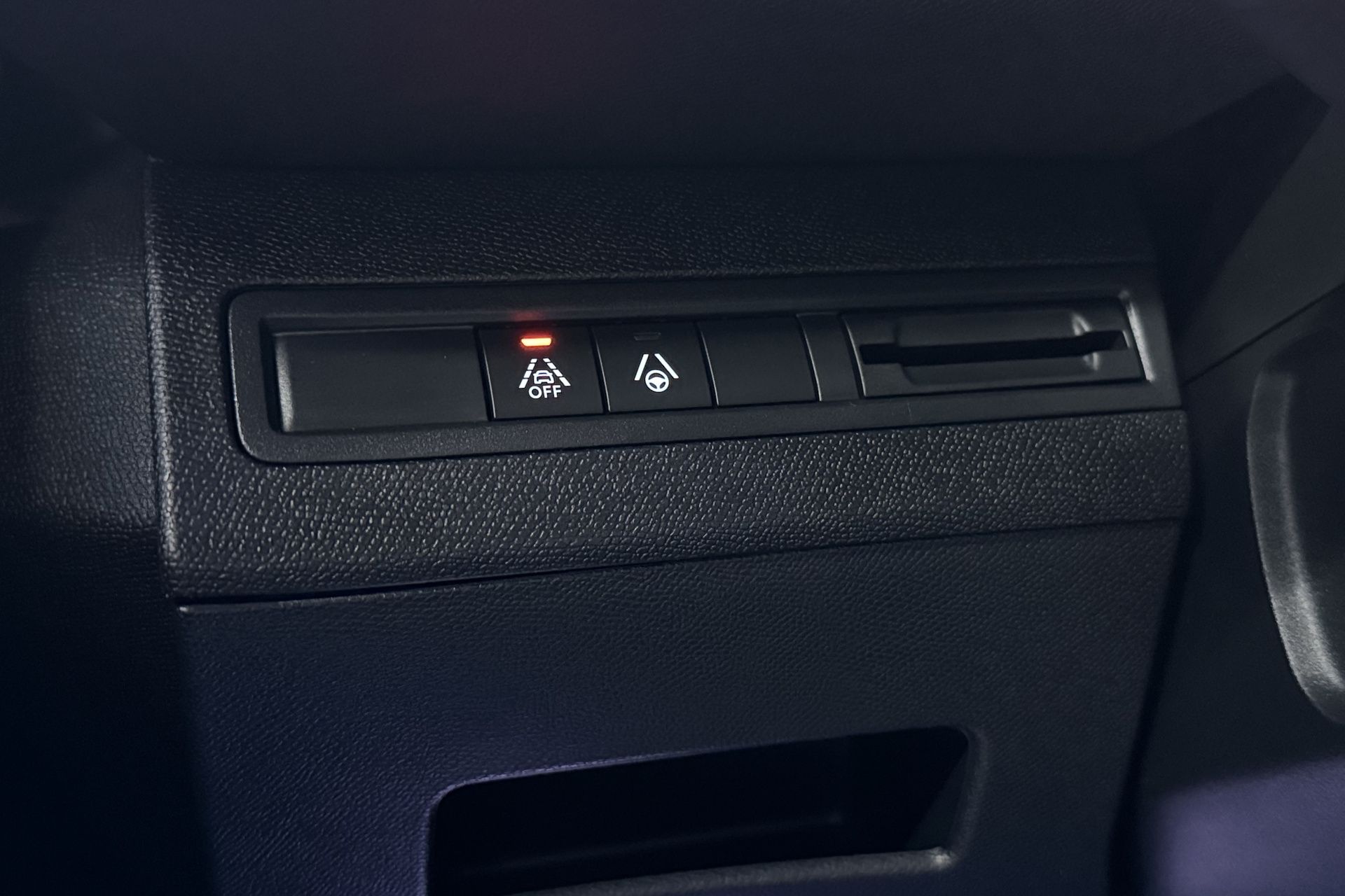 Vehicle gallery image 33