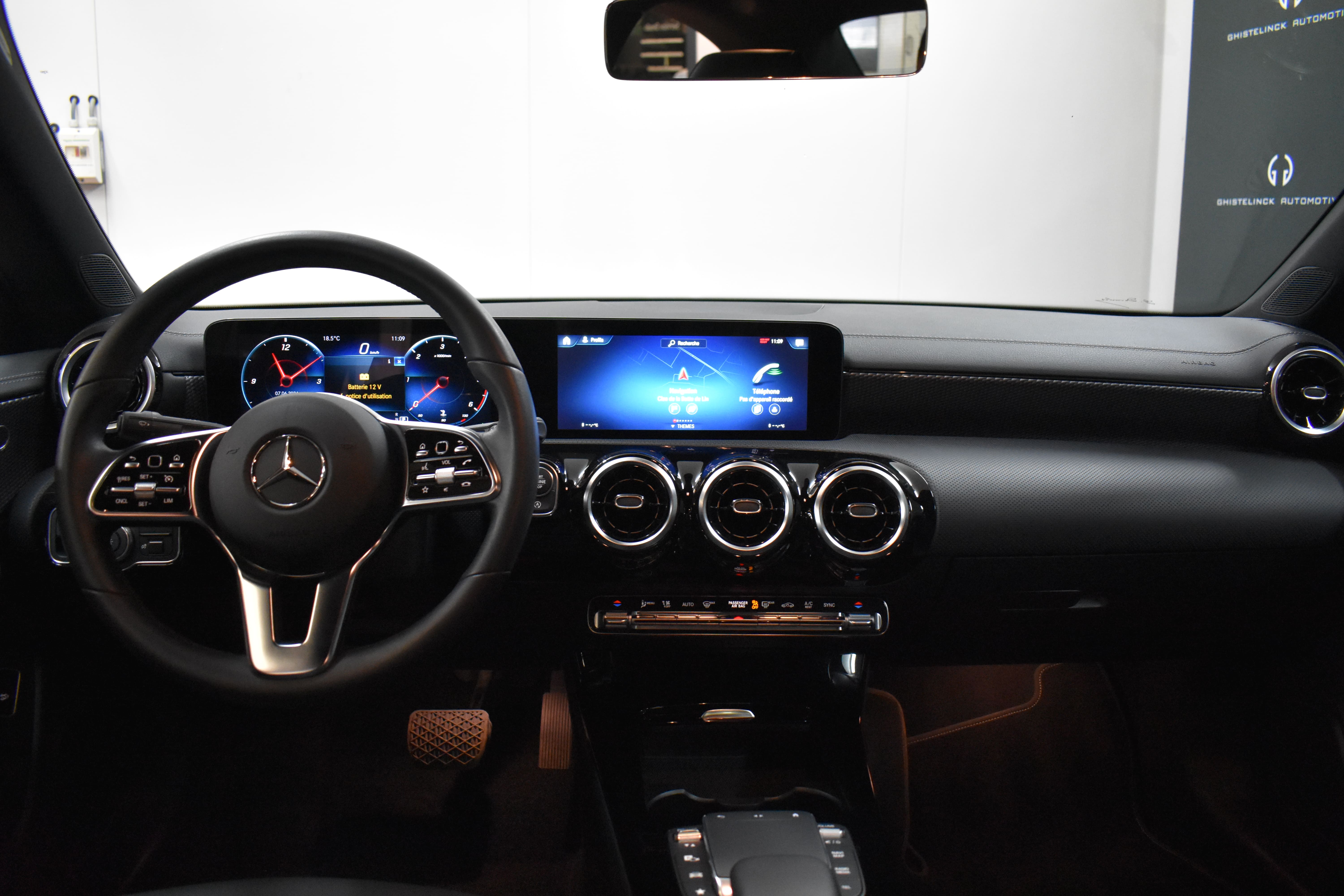 Vehicle gallery image 7
