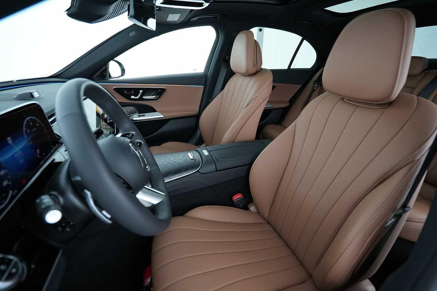 Vehicle gallery image 9