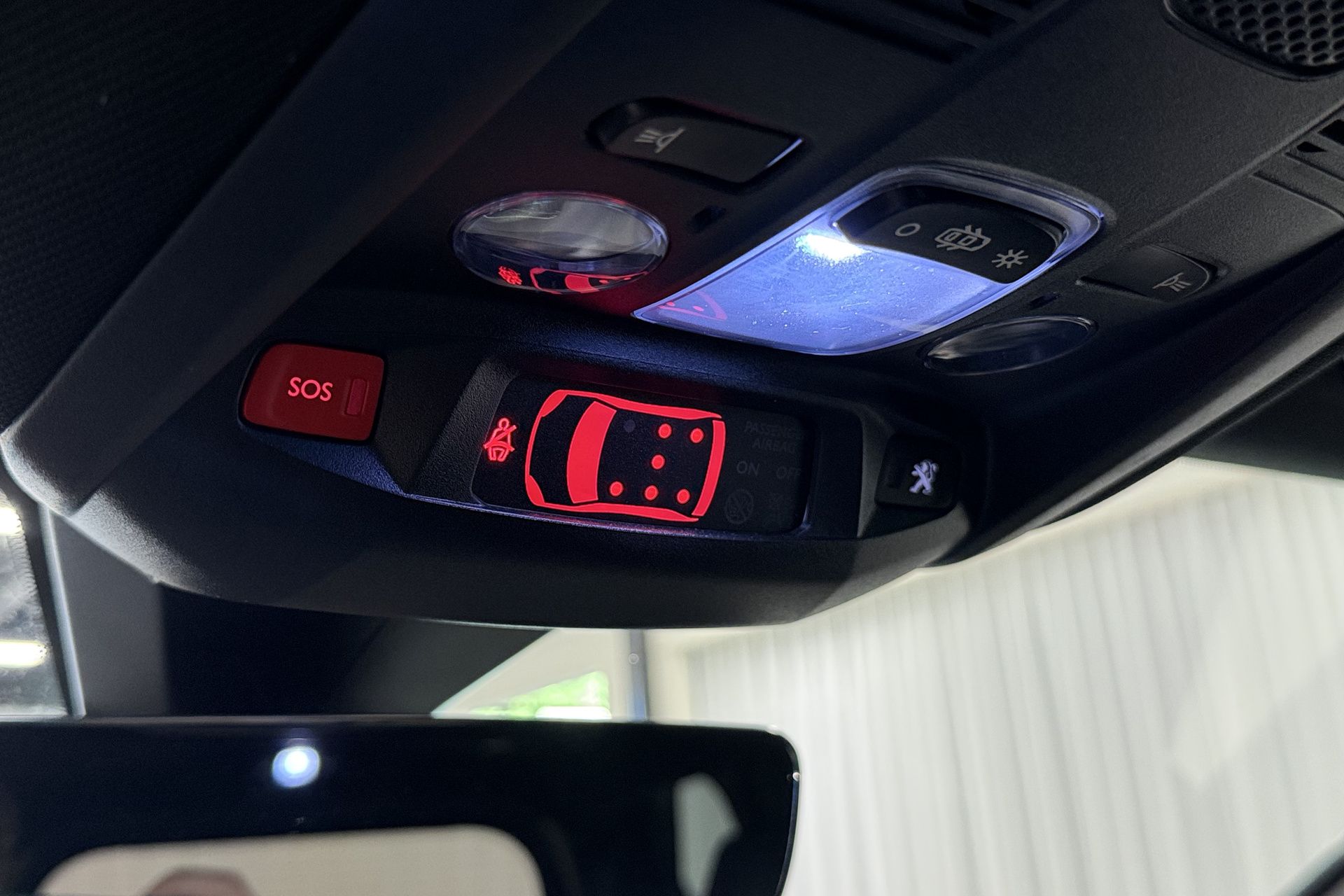 Vehicle gallery image 40