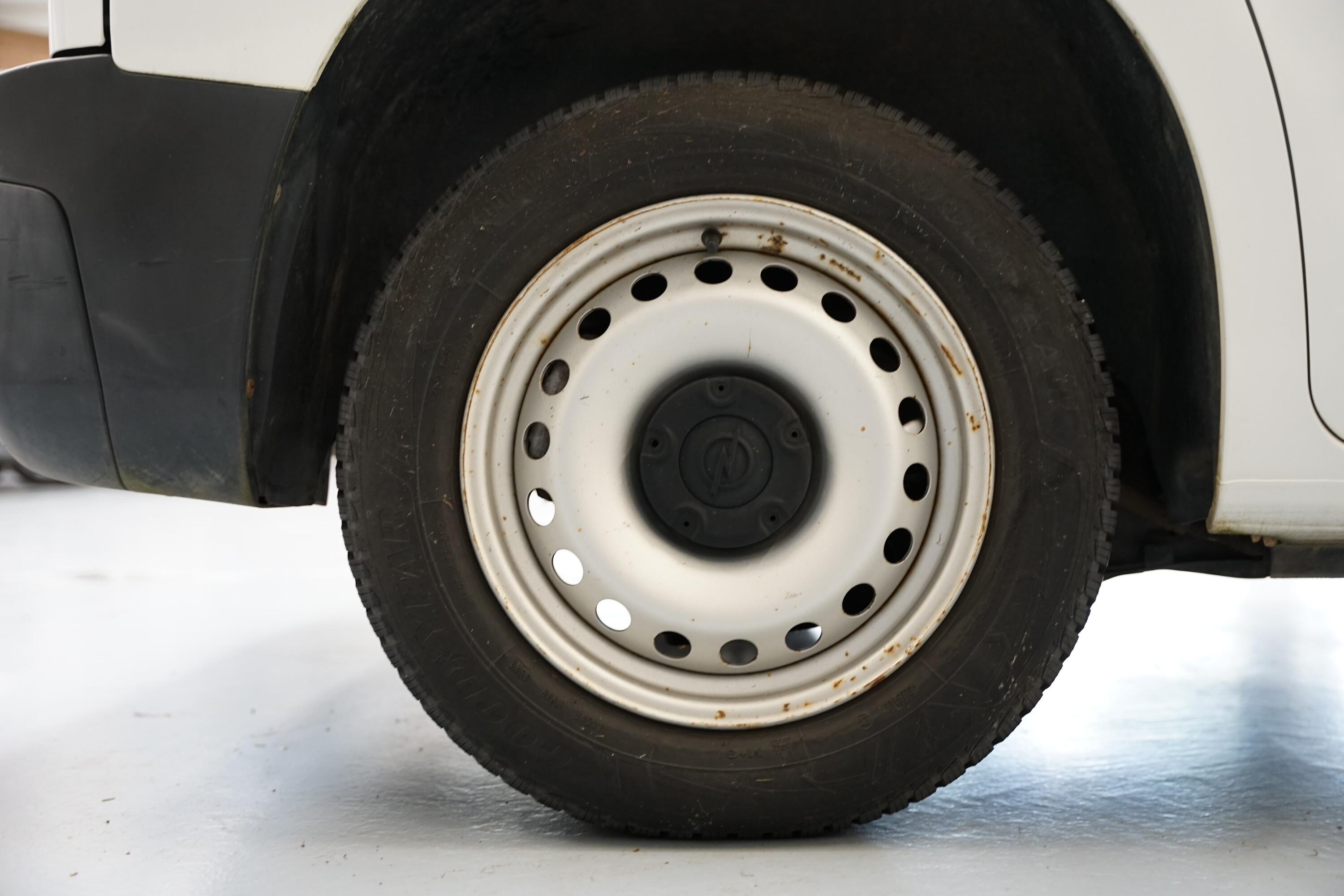 Vehicle gallery image 6