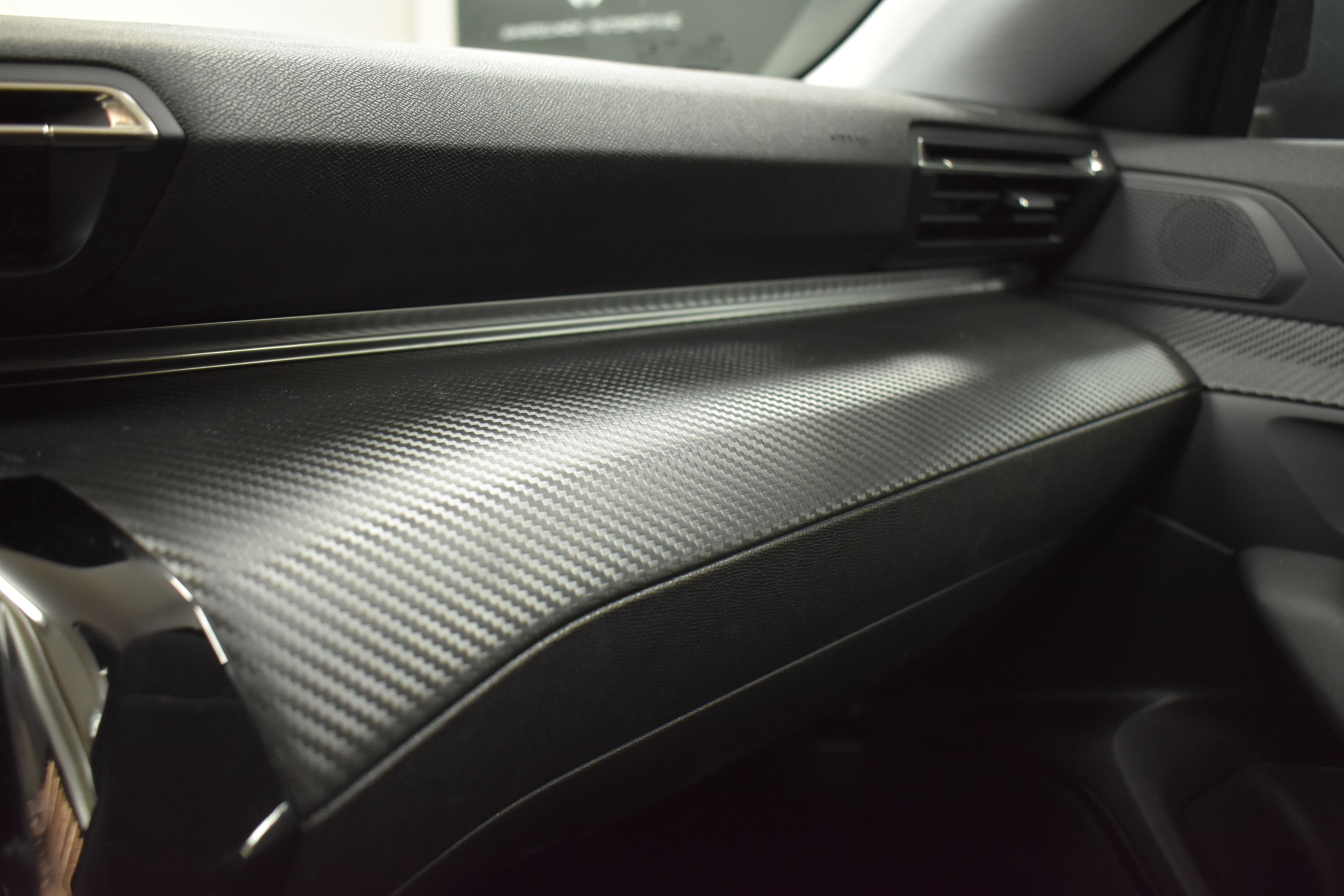 Vehicle gallery image 17