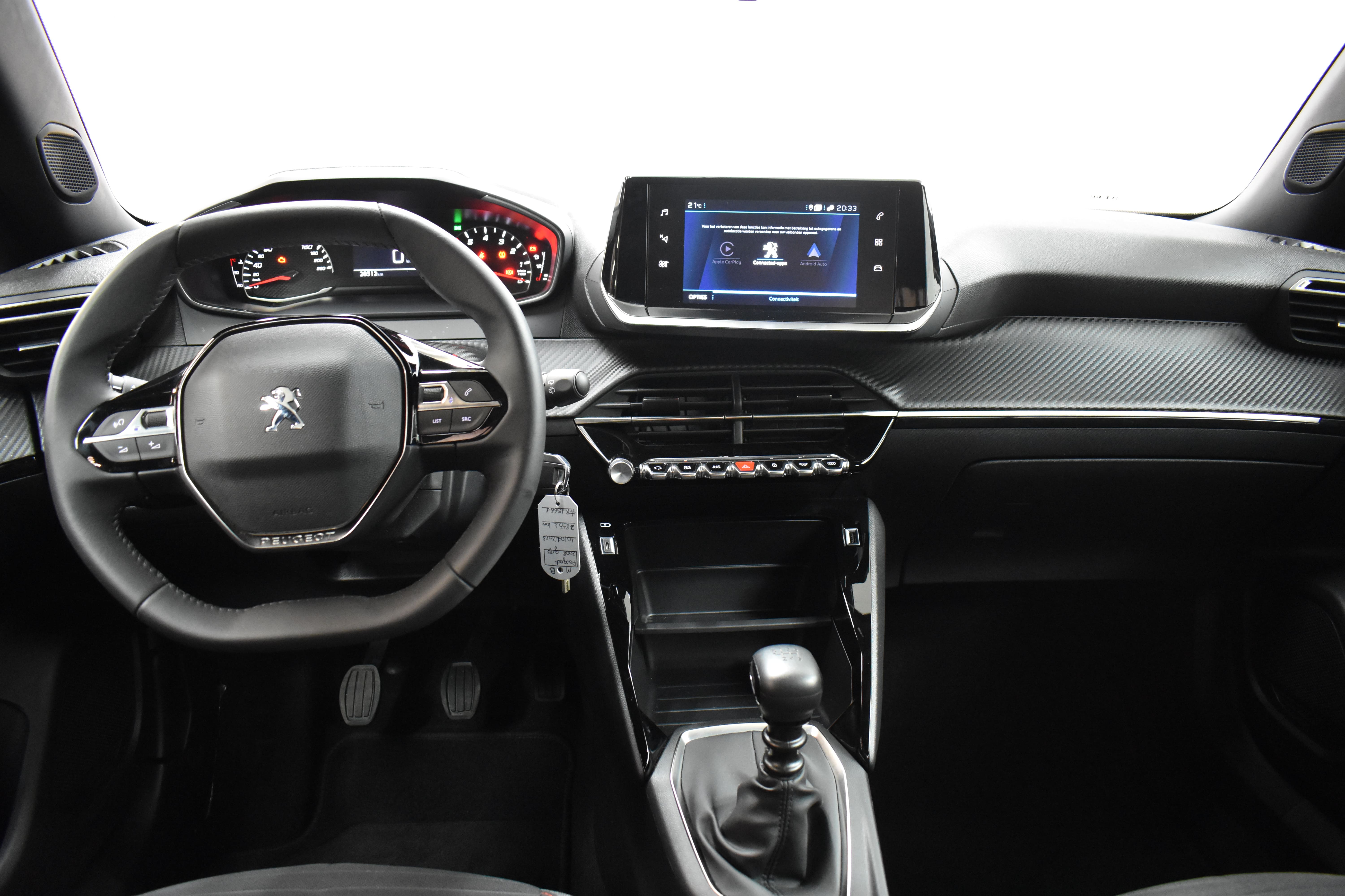 Vehicle gallery image 4