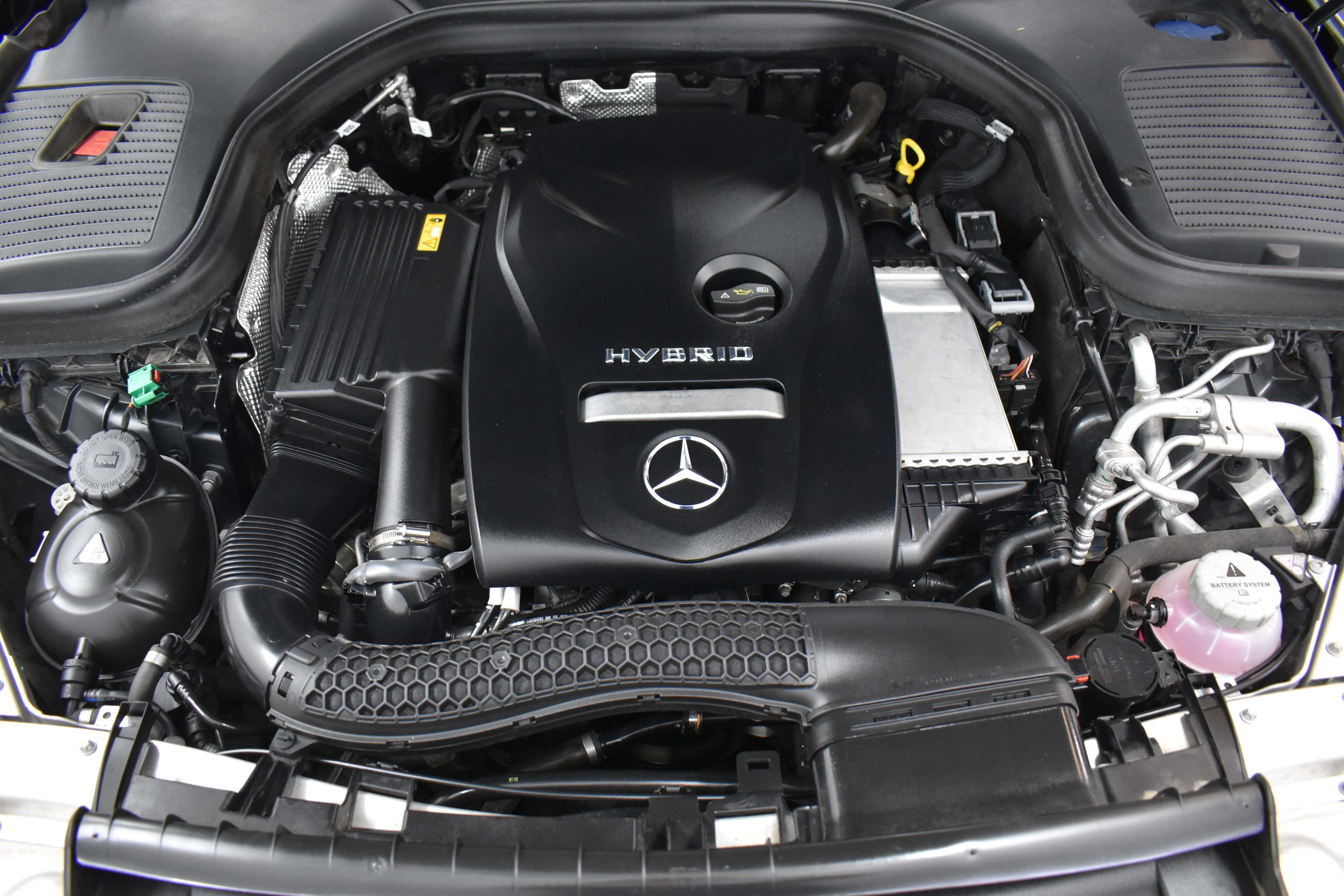 Vehicle gallery image 20