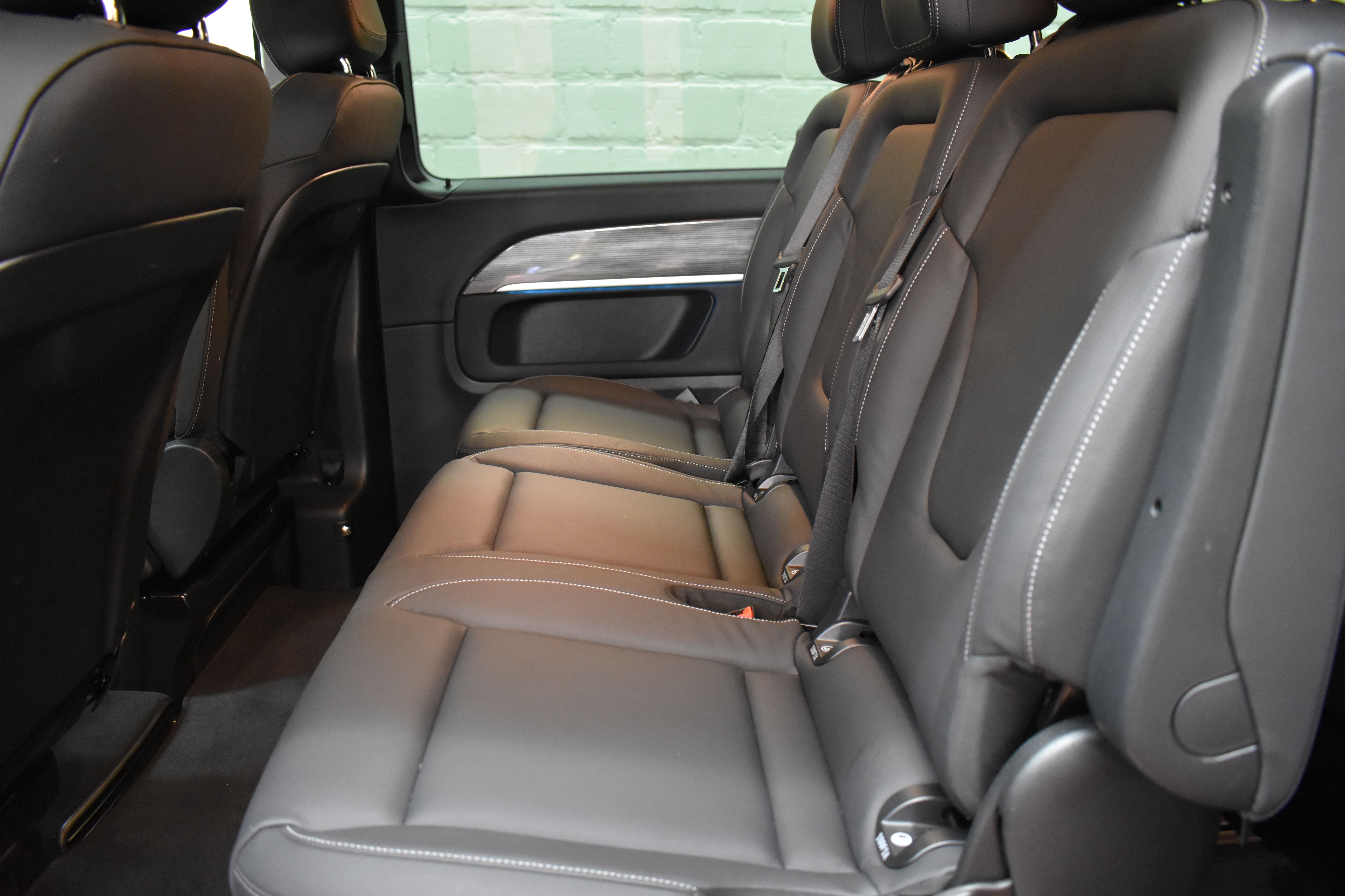 Vehicle gallery image 8