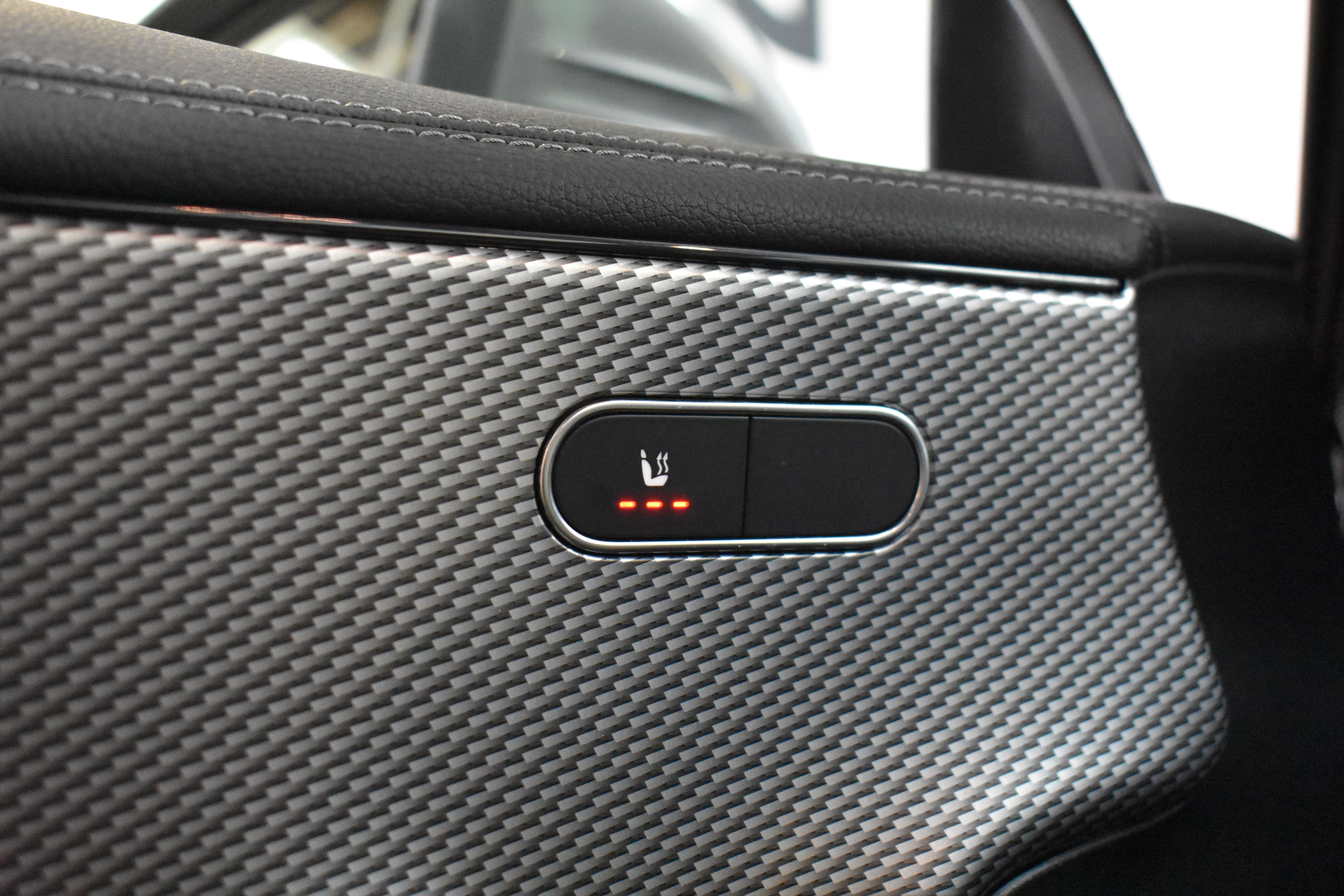 Vehicle gallery image 15