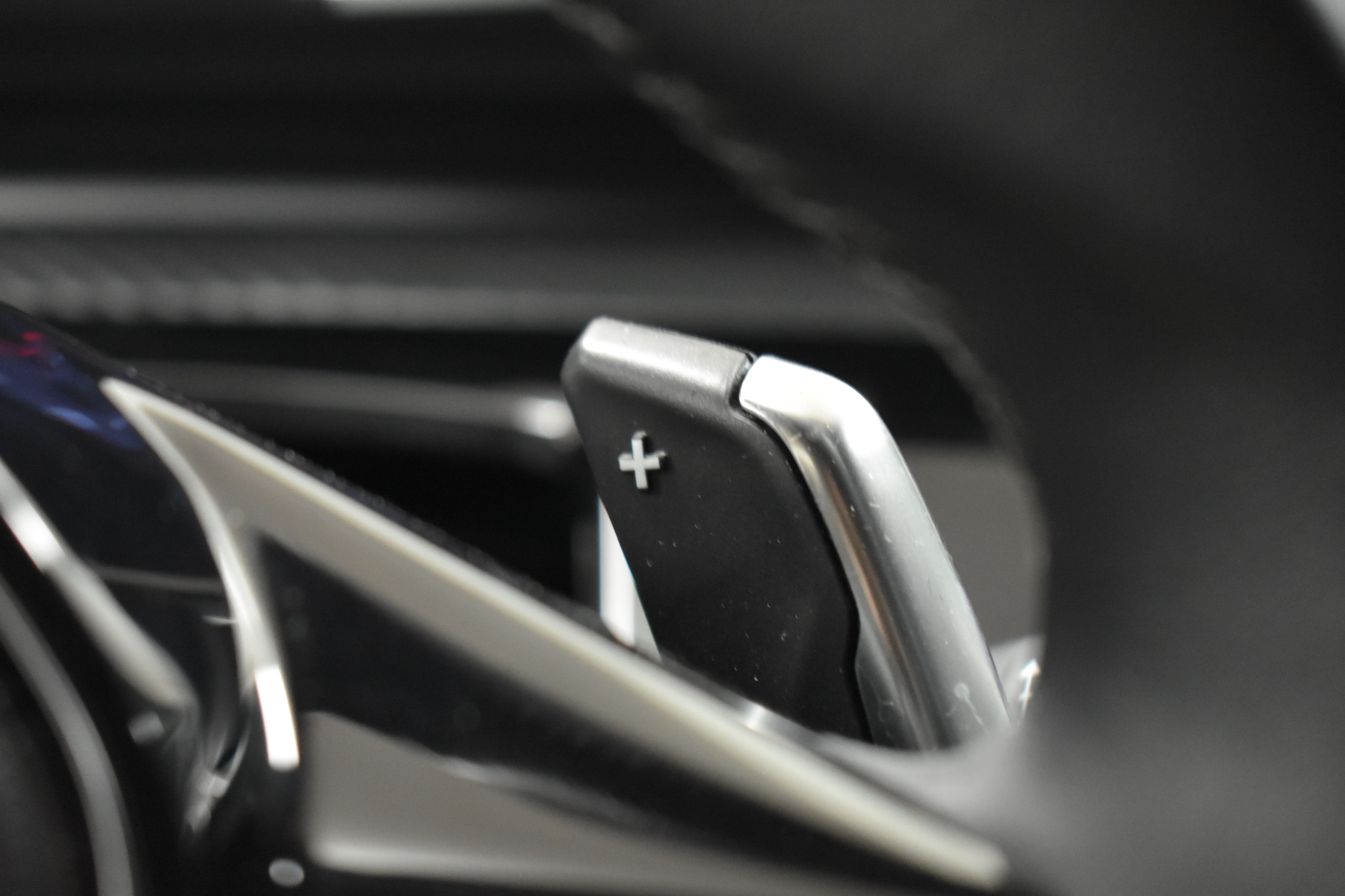 Vehicle gallery image 20