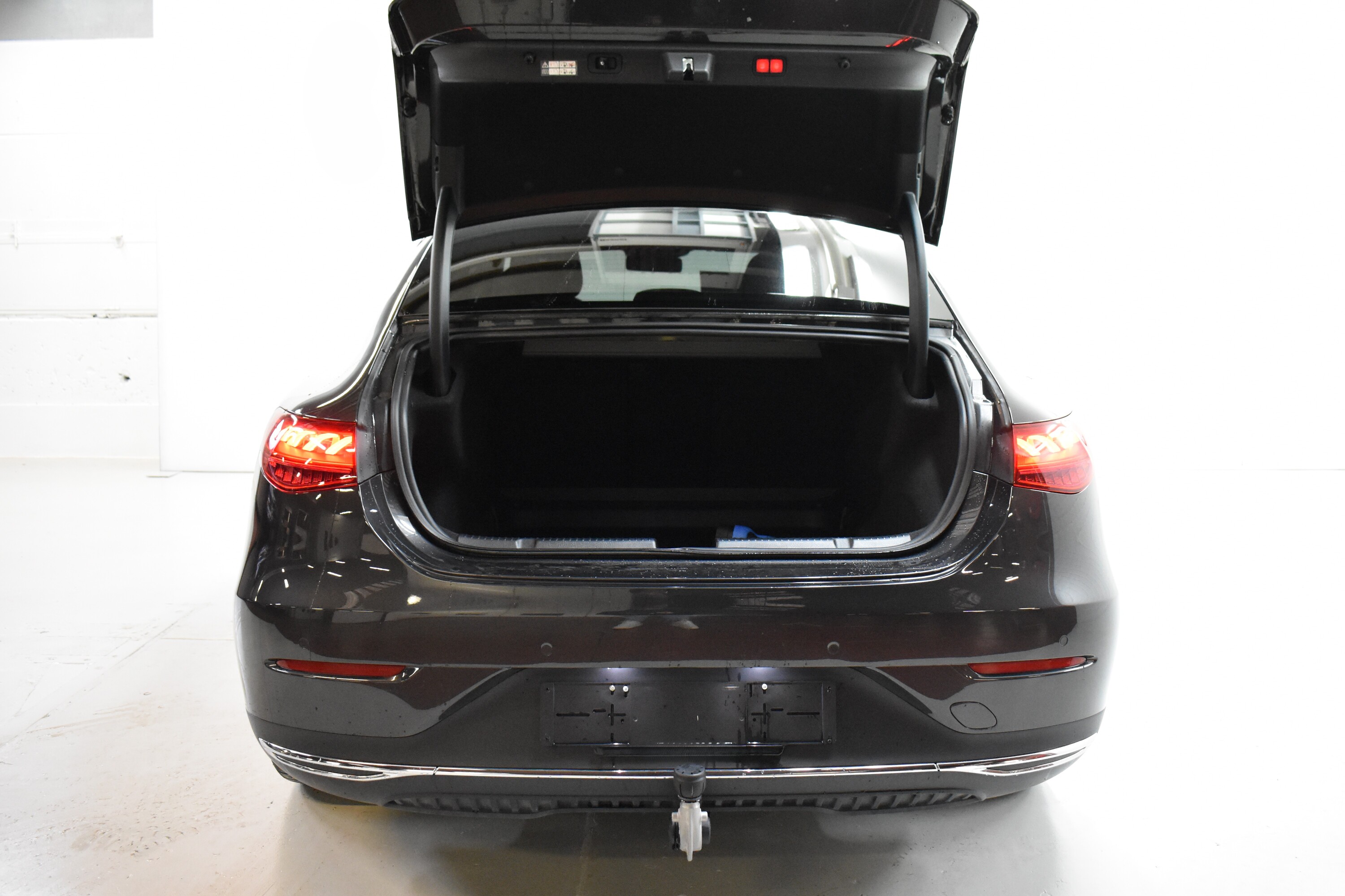 Vehicle gallery image 7