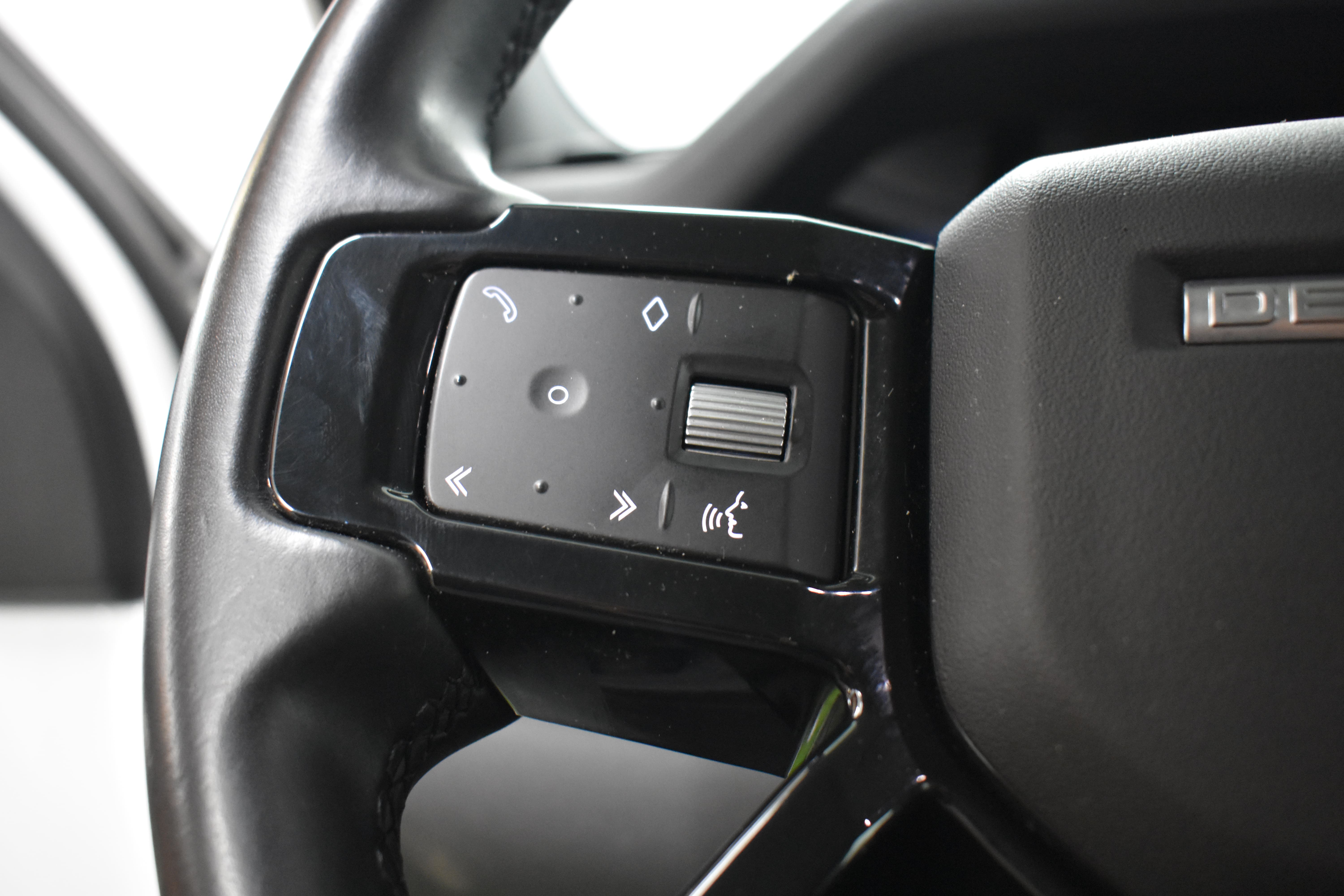 Vehicle gallery image 20