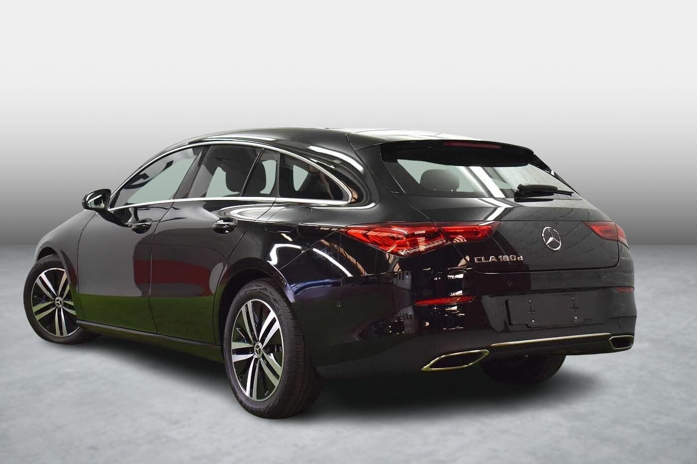 Vehicle gallery image 4