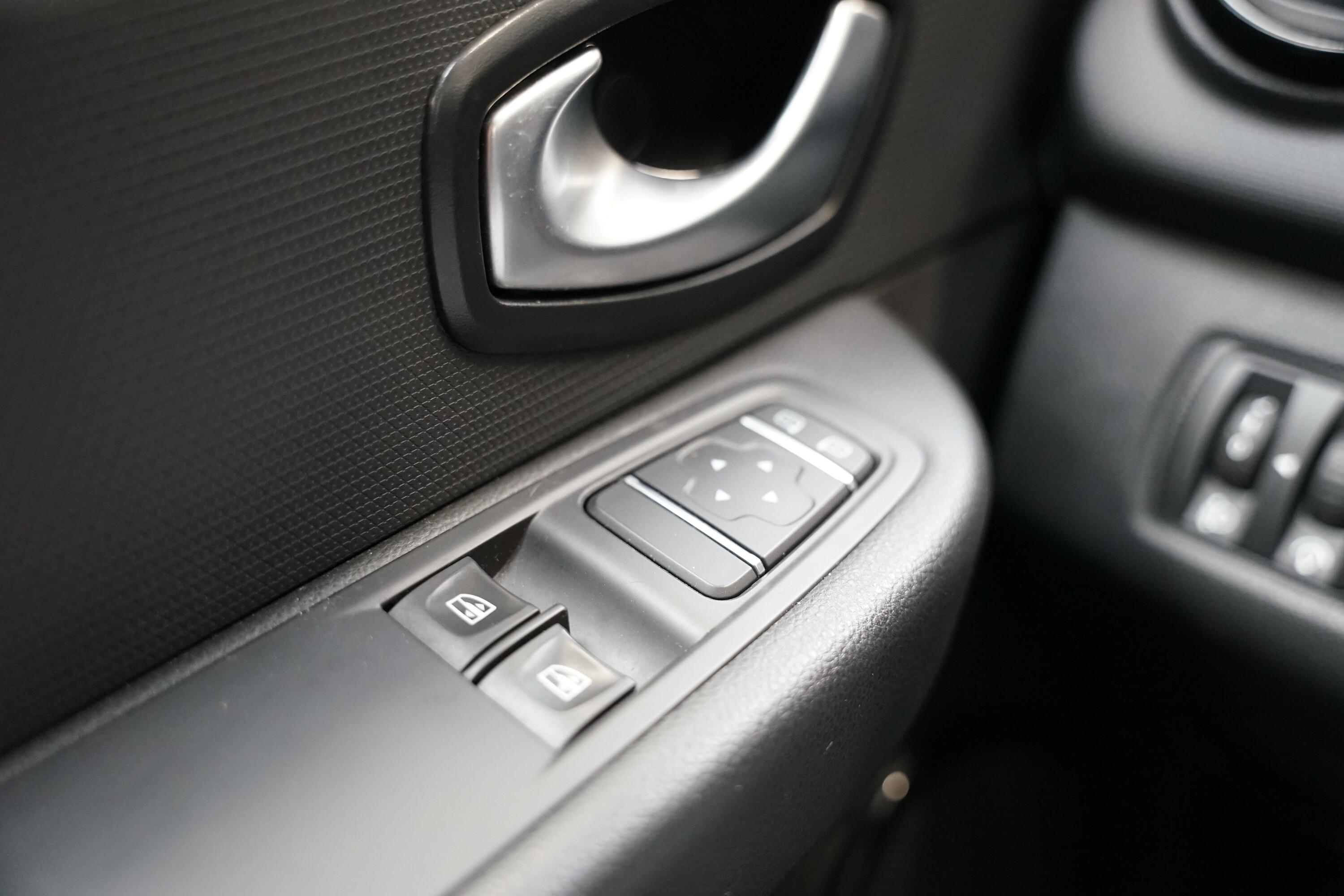 Vehicle gallery image 14