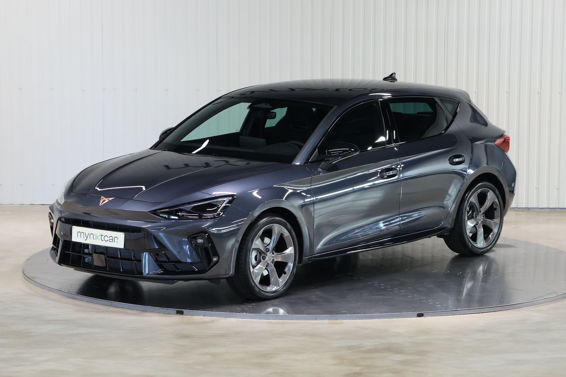Vehicle gallery image 1