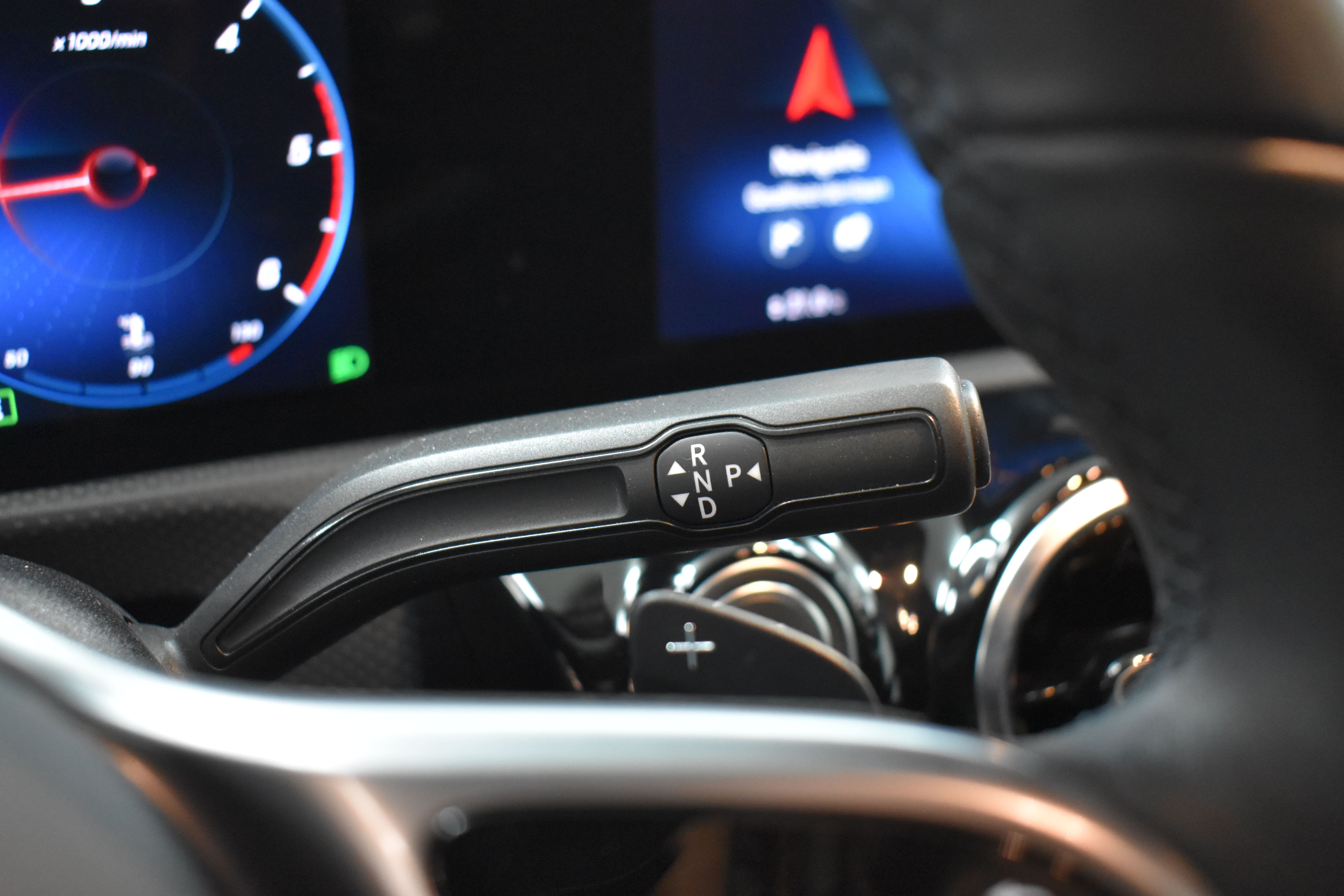 Vehicle gallery image 20