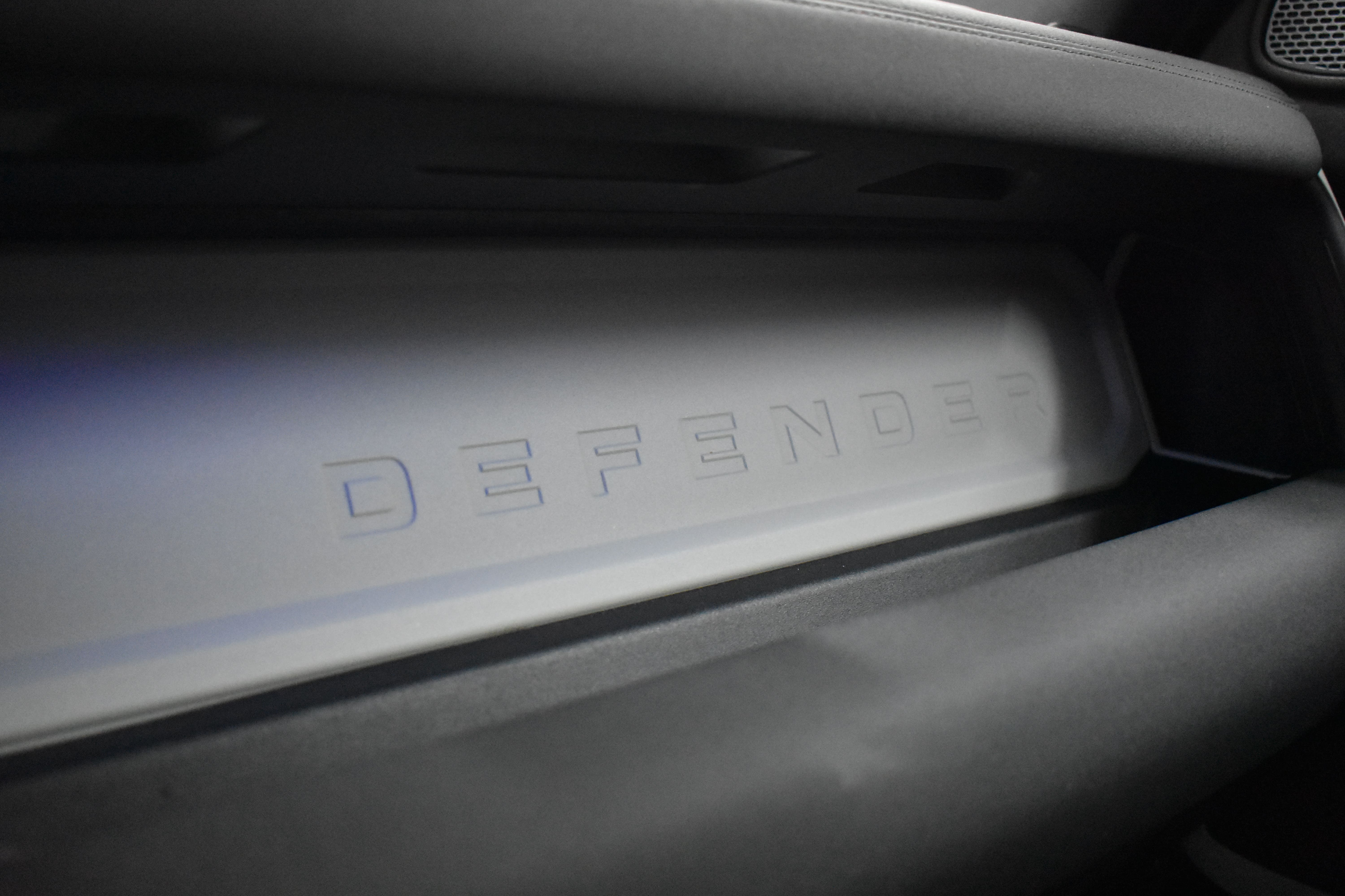Vehicle gallery image 23
