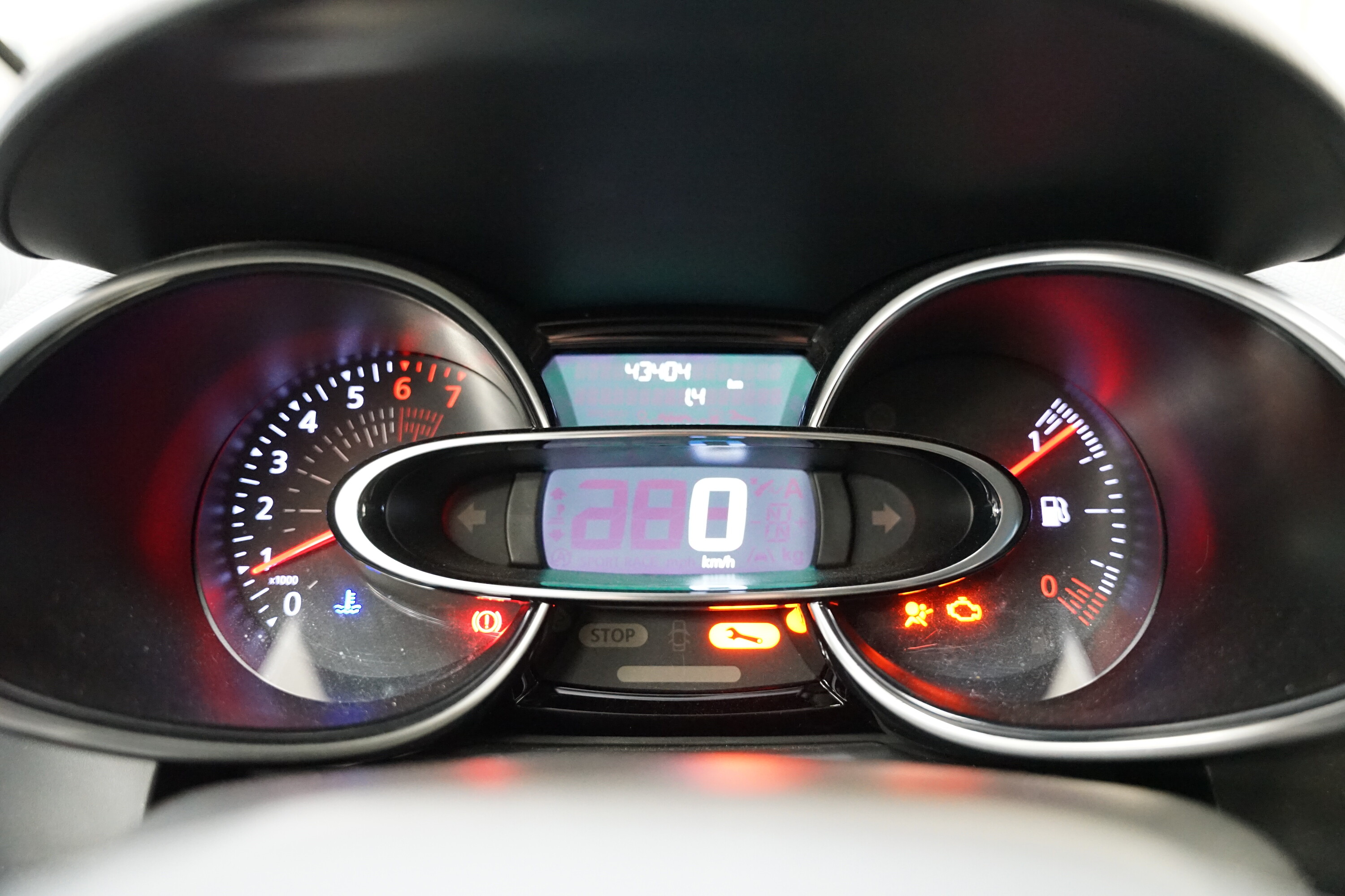 Vehicle gallery image 13