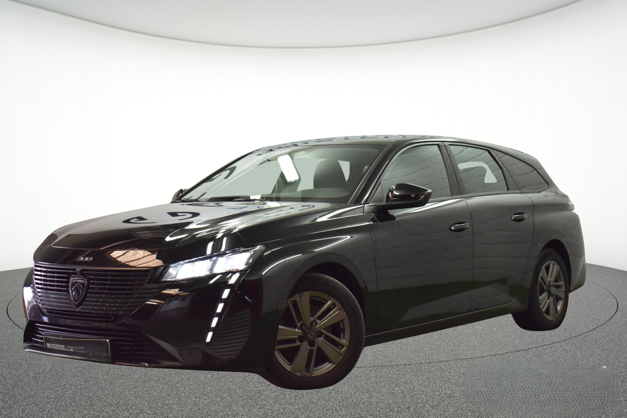 Vehicle gallery image 1