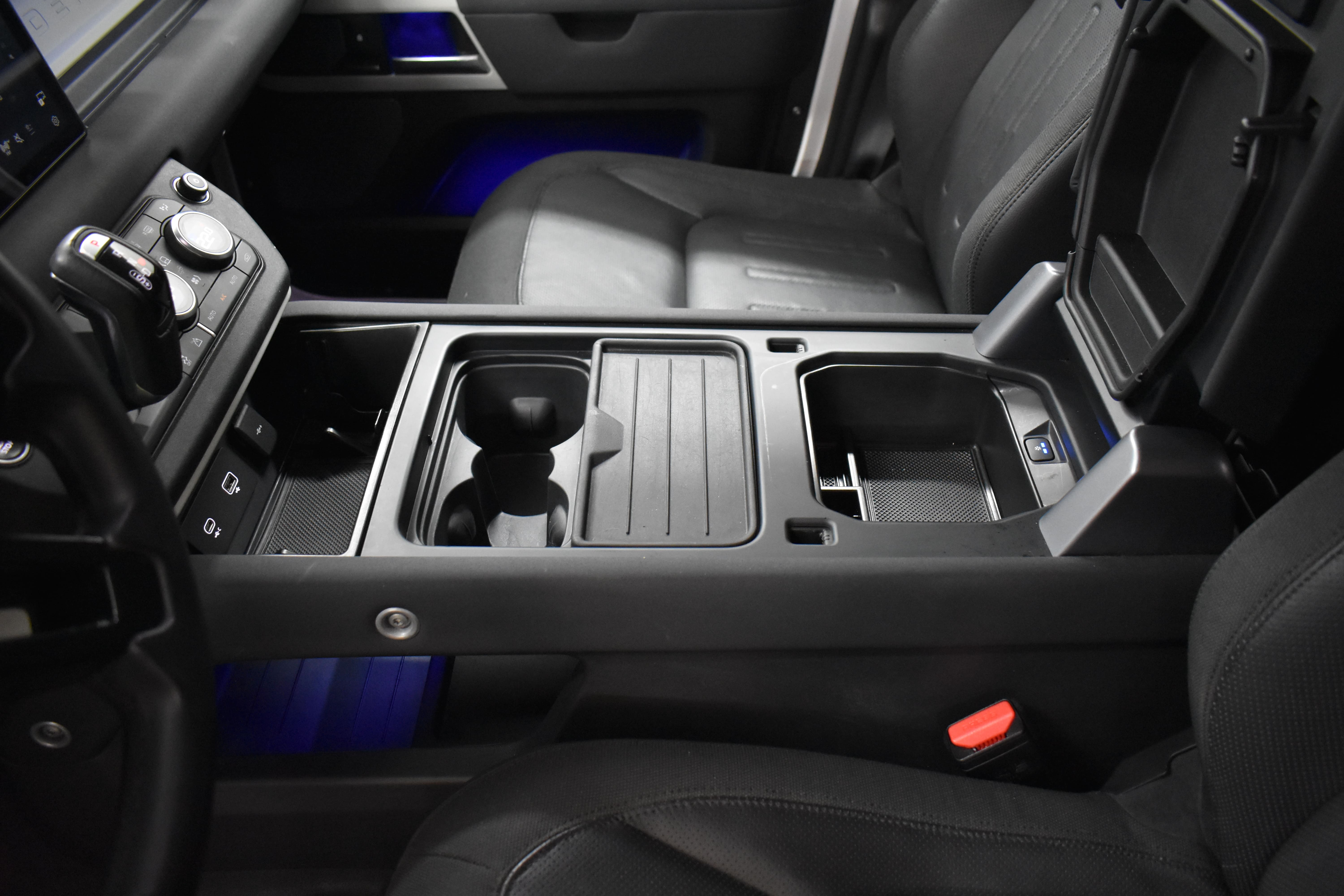 Vehicle gallery image 18