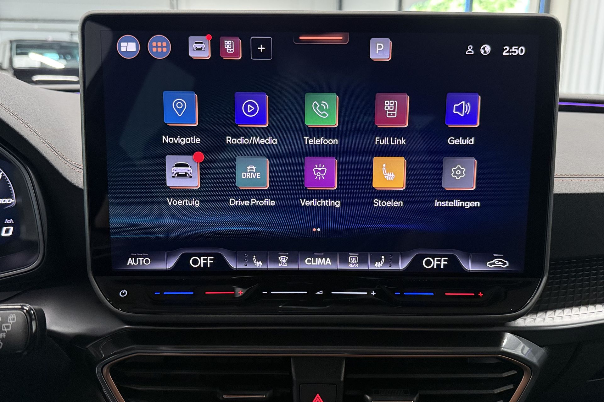 Vehicle gallery image 21