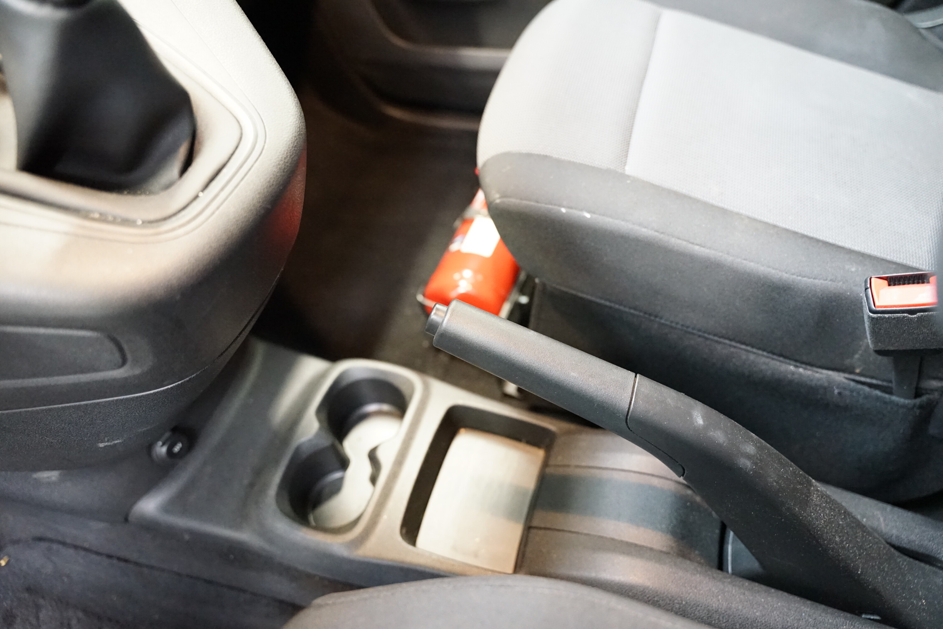 Vehicle gallery image 18