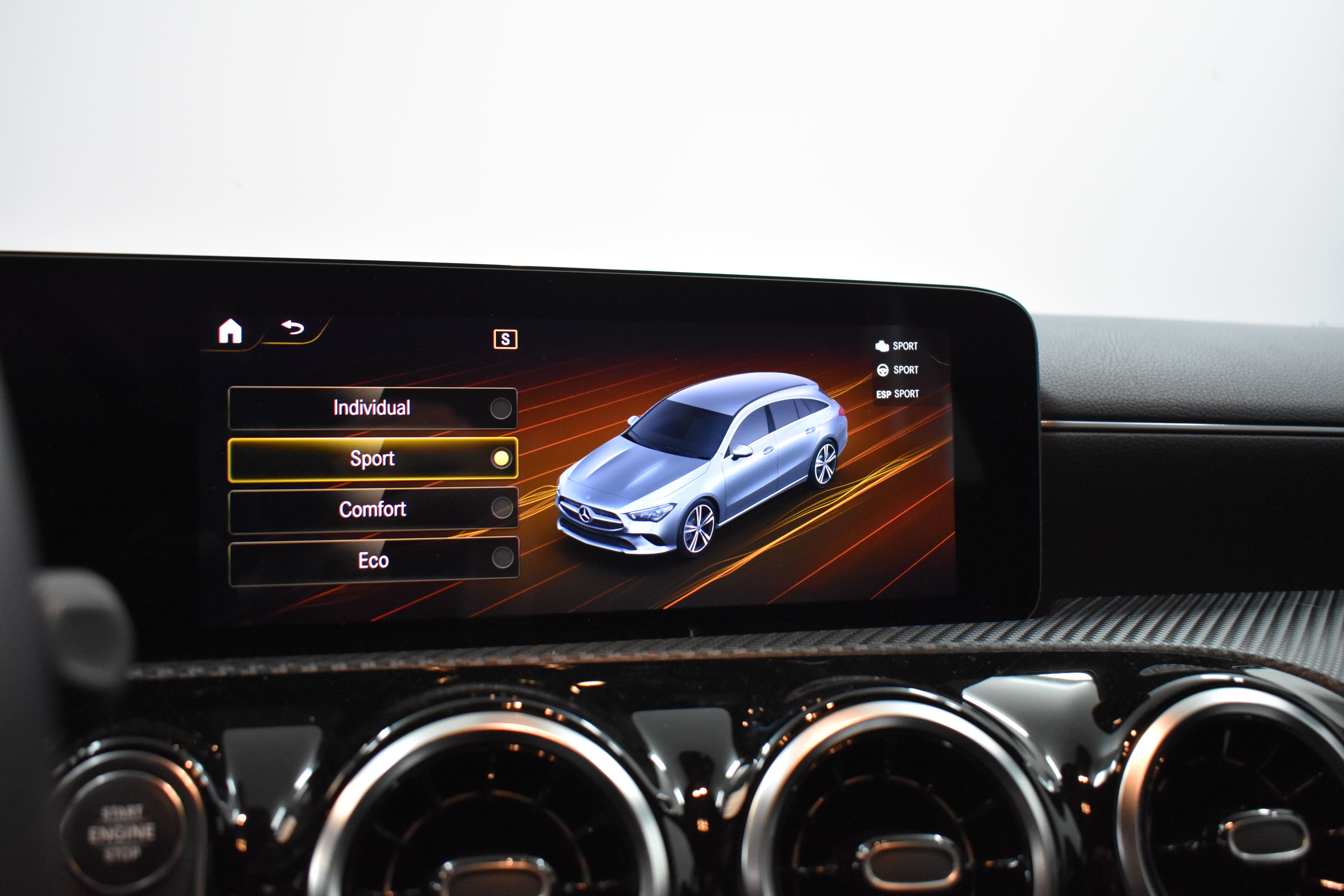 Vehicle gallery image 17