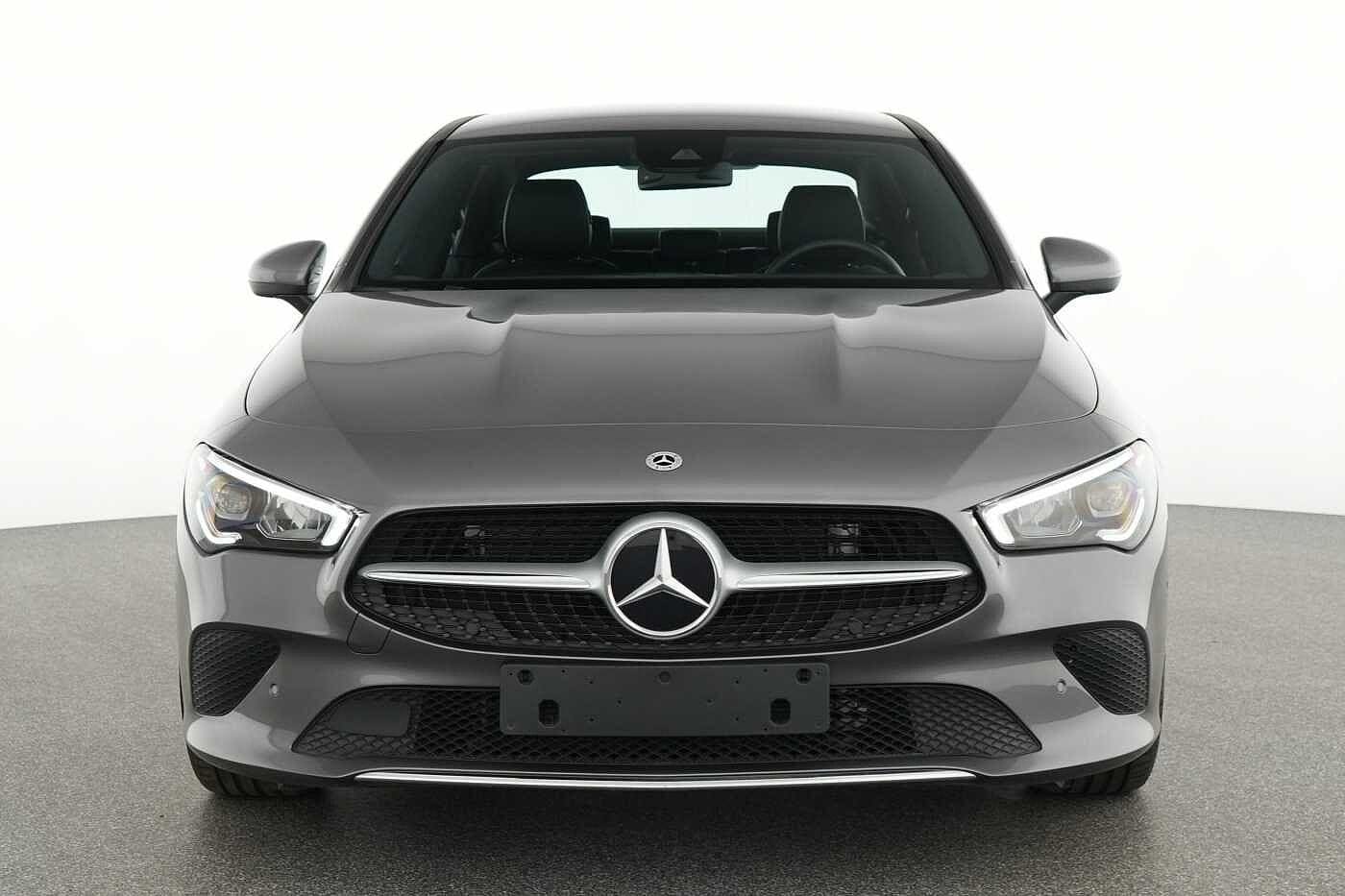 Vehicle gallery image 2