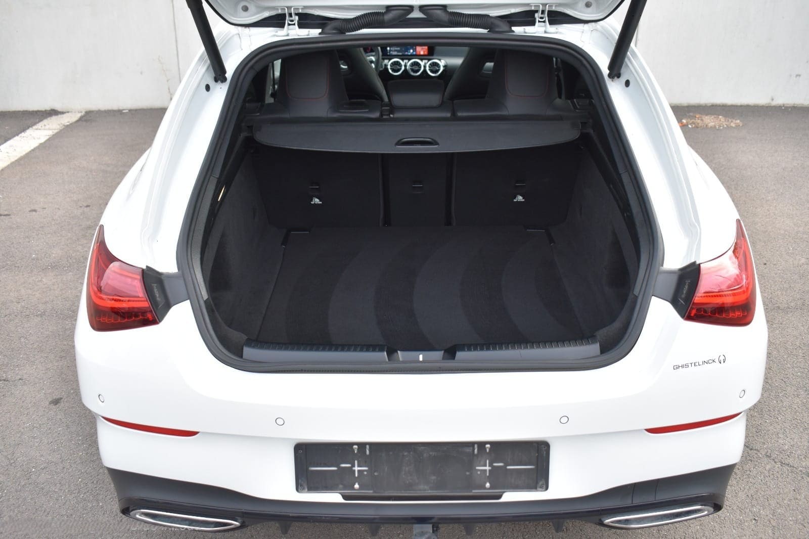 Vehicle gallery image 7
