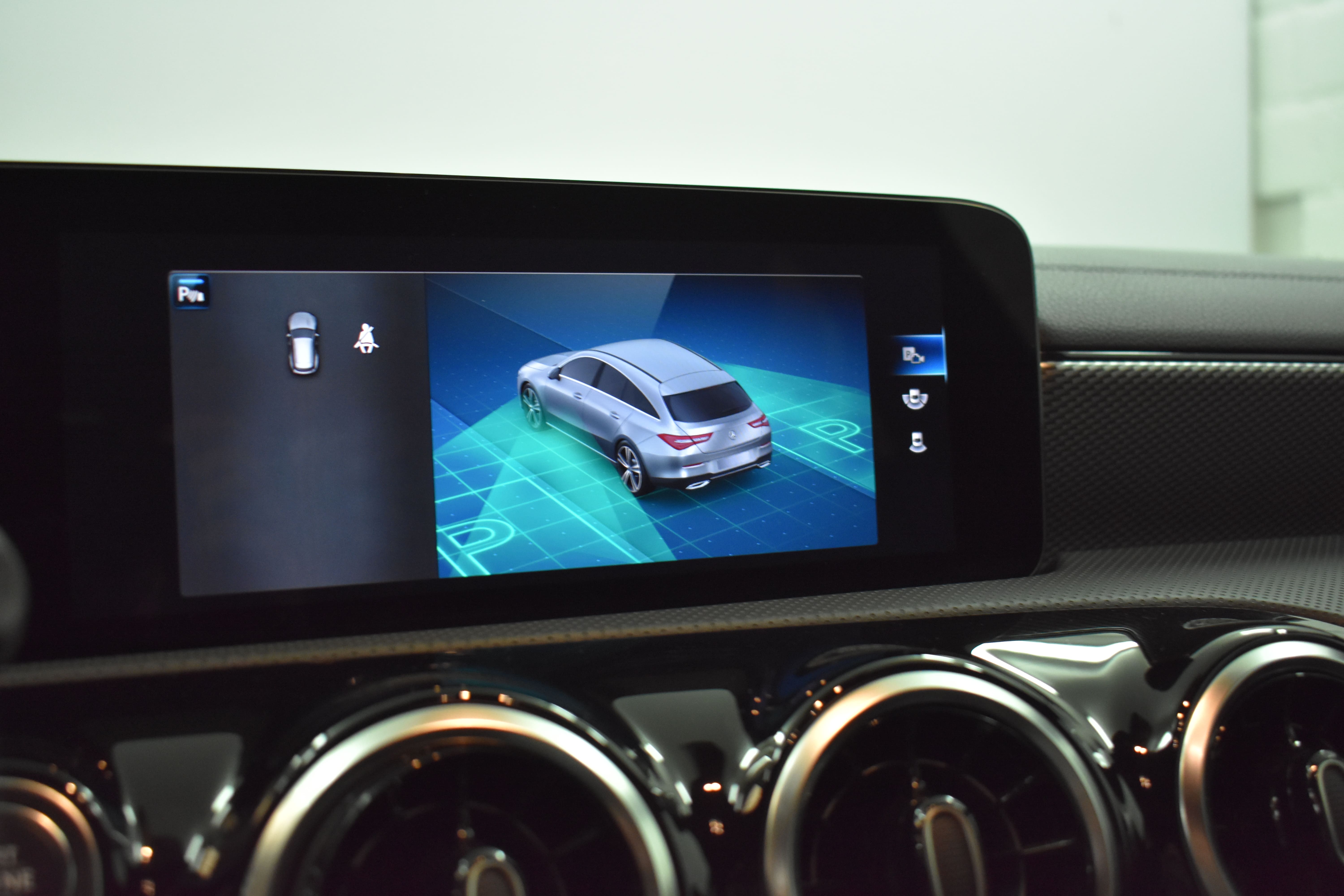 Vehicle gallery image 10