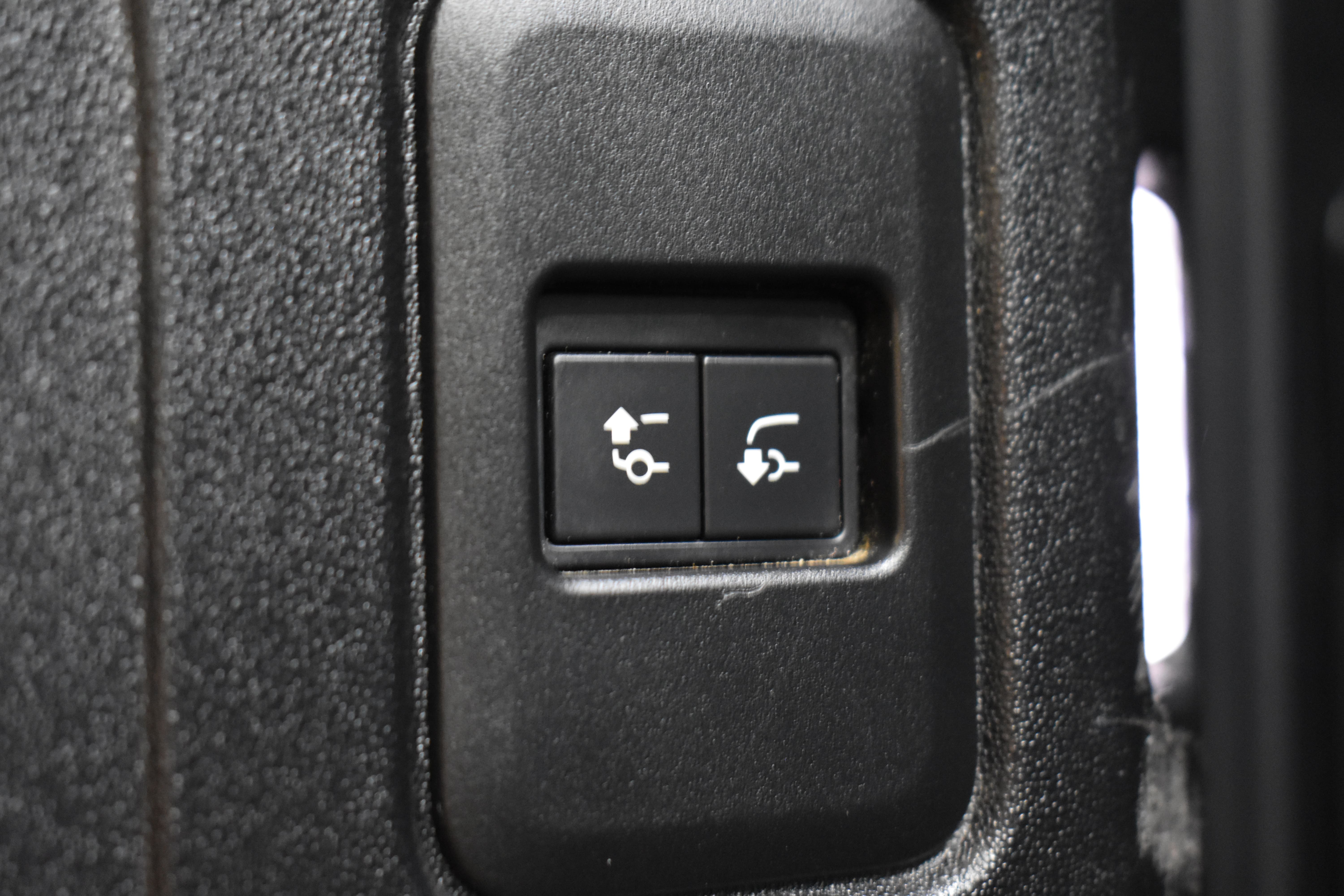 Vehicle gallery image 7