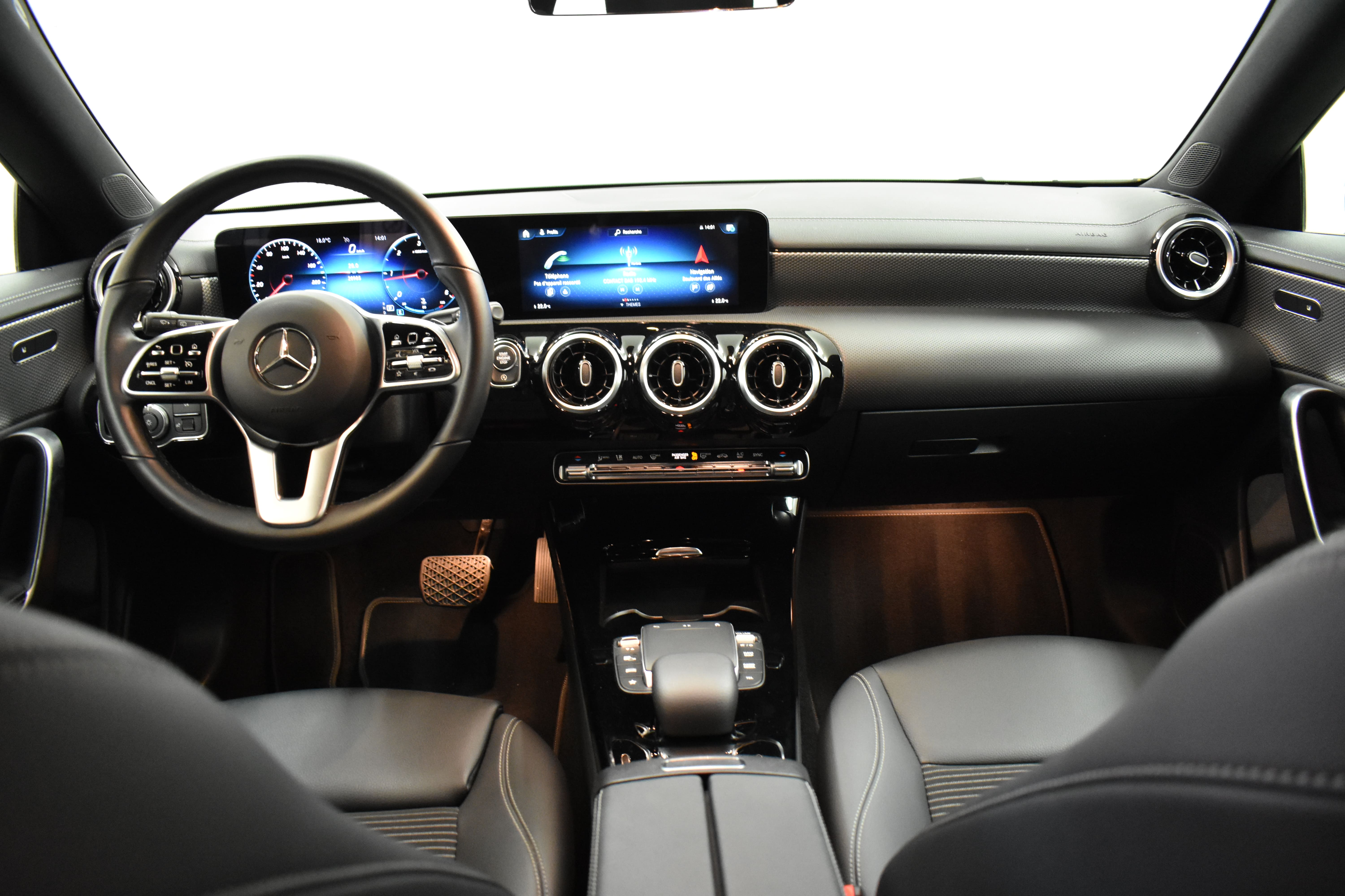 Vehicle gallery image 7