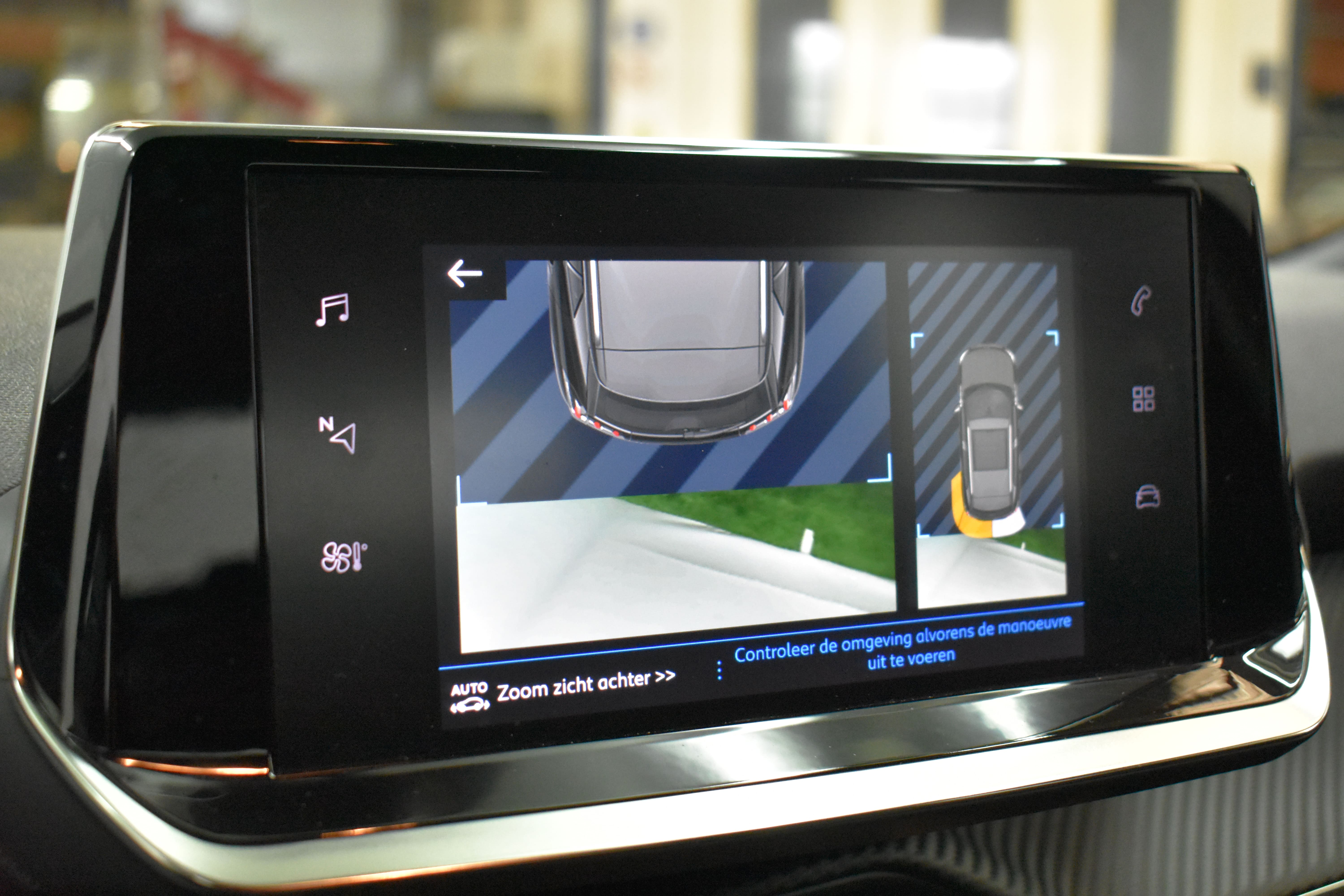 Vehicle gallery image 10