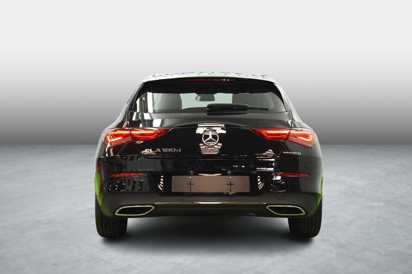 Vehicle gallery image 3