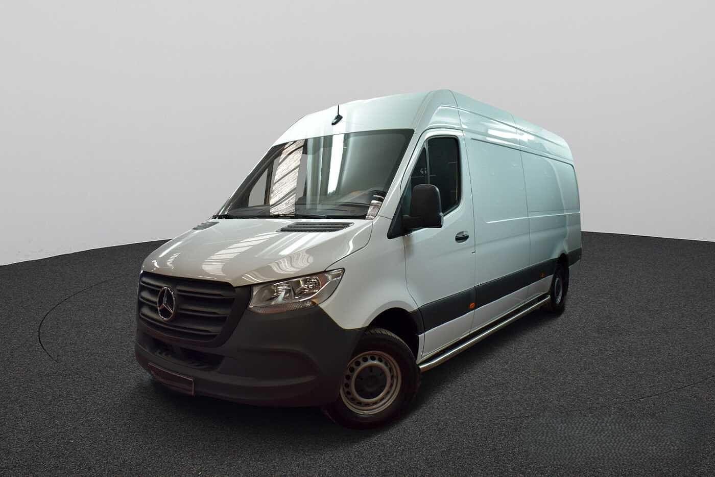 Vehicle gallery image 1