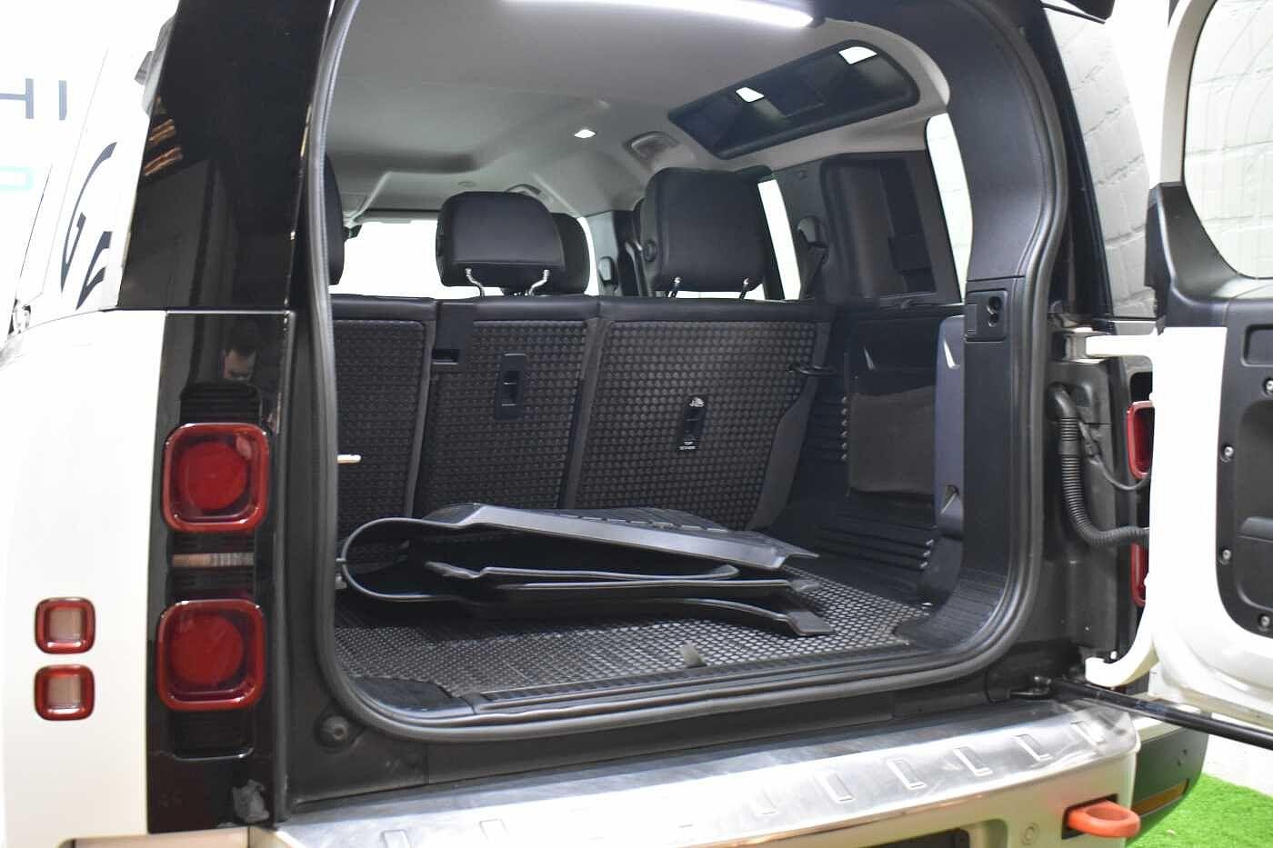 Vehicle gallery image 4