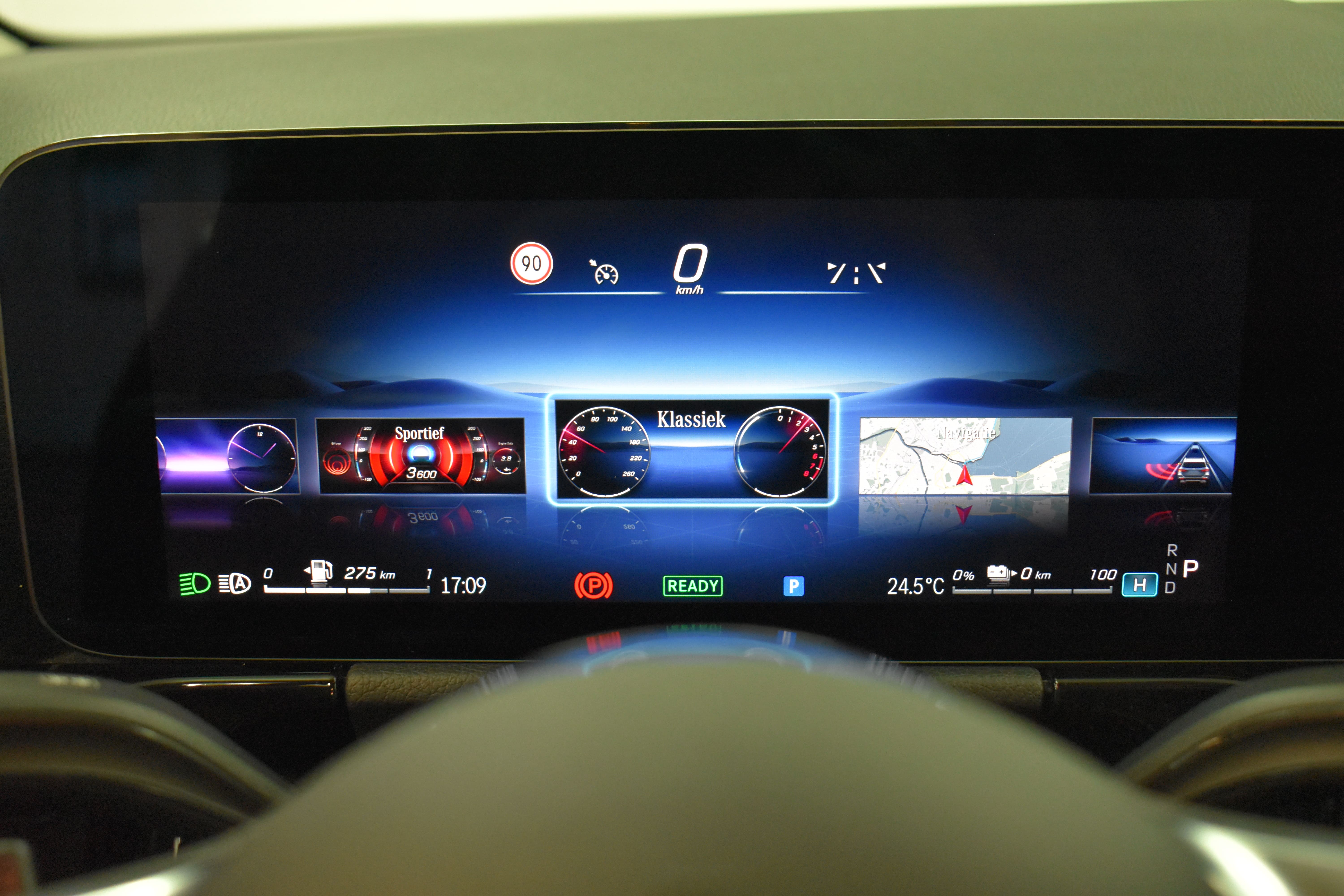 Vehicle gallery image 20