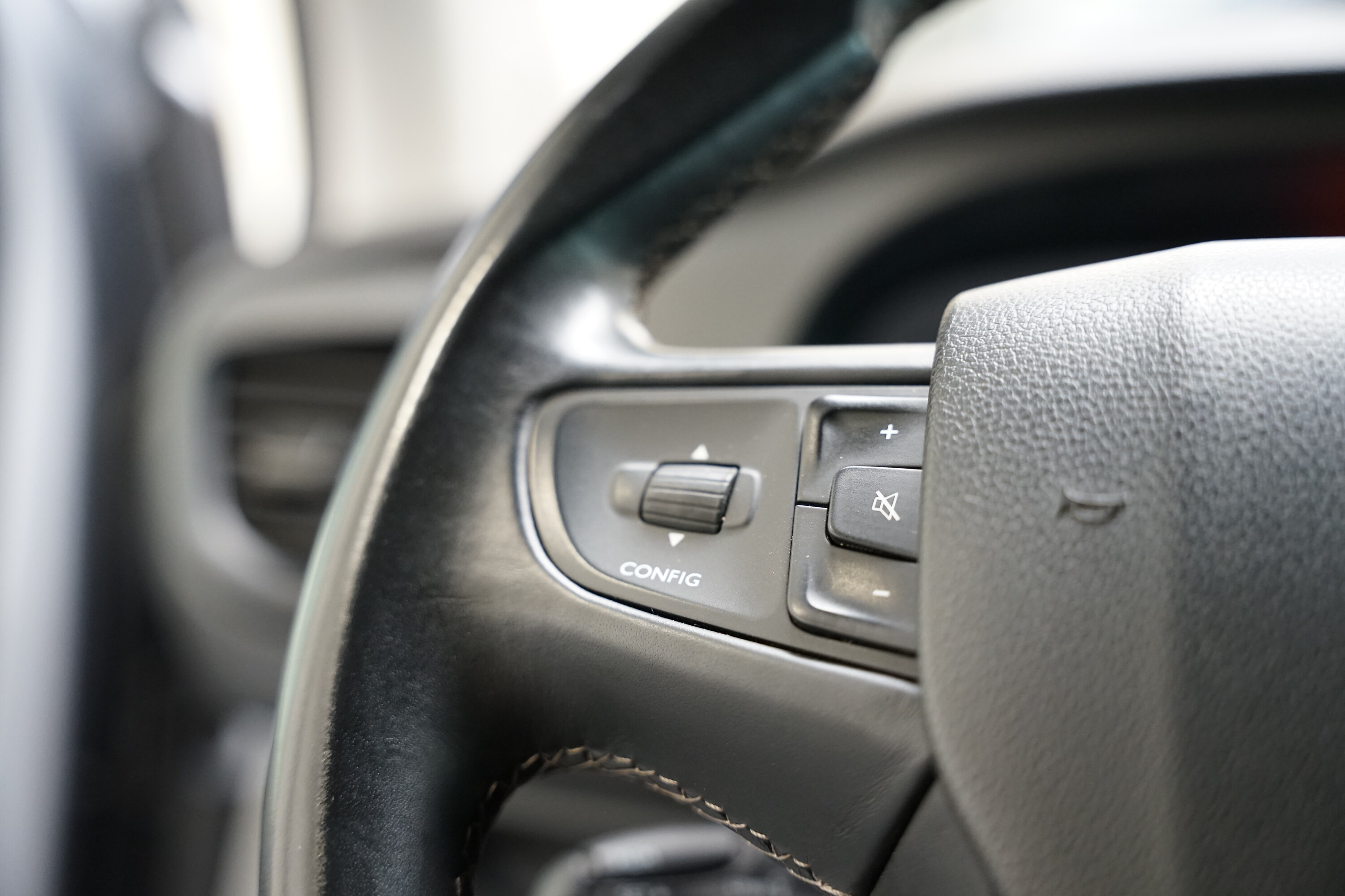 Vehicle gallery image 23