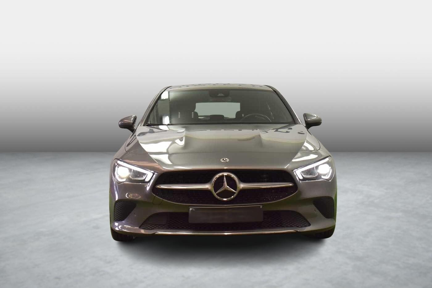 Vehicle gallery image 2